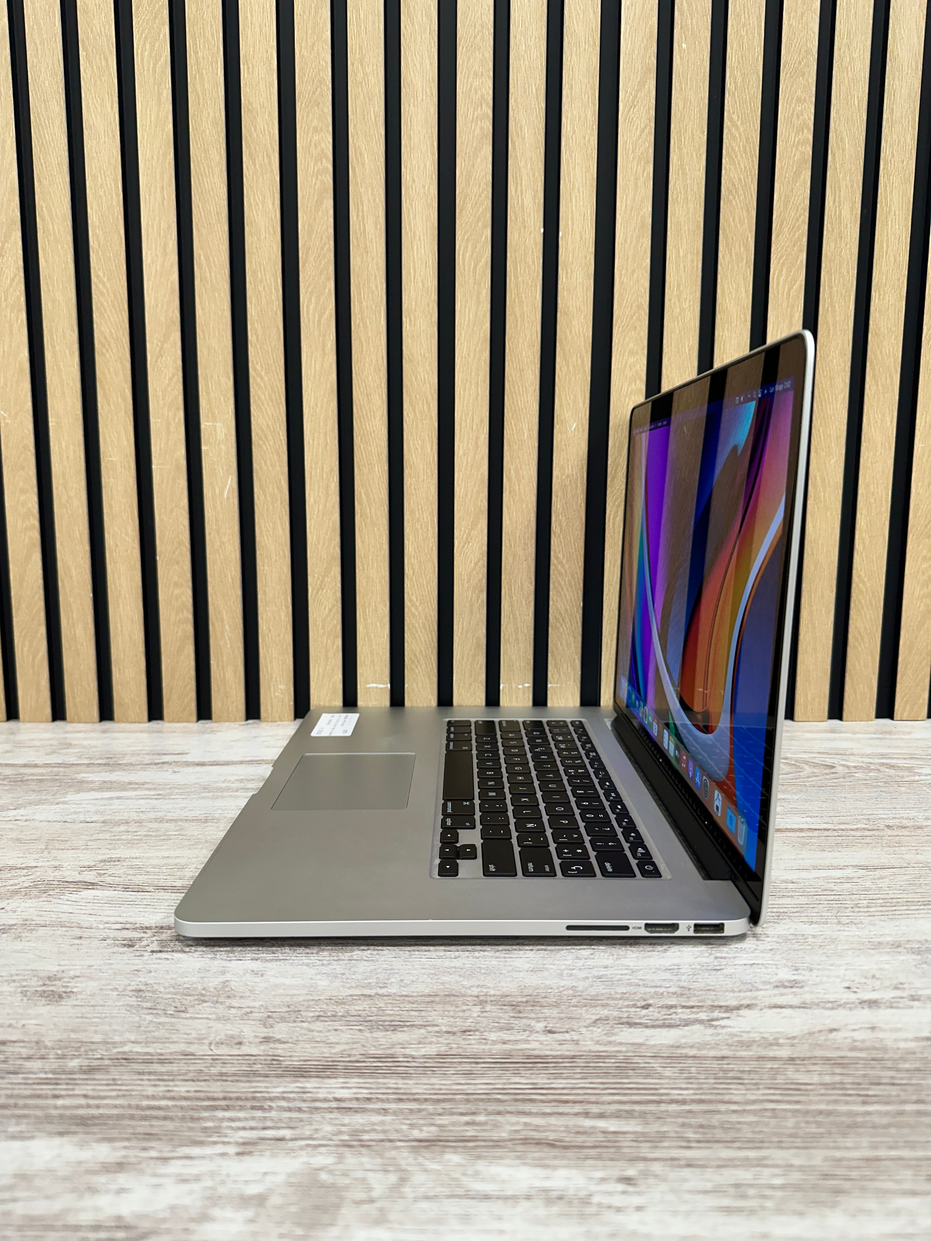 MacBook Pro 15" 2014 i7 16gb 256gb SSD - Moyacell