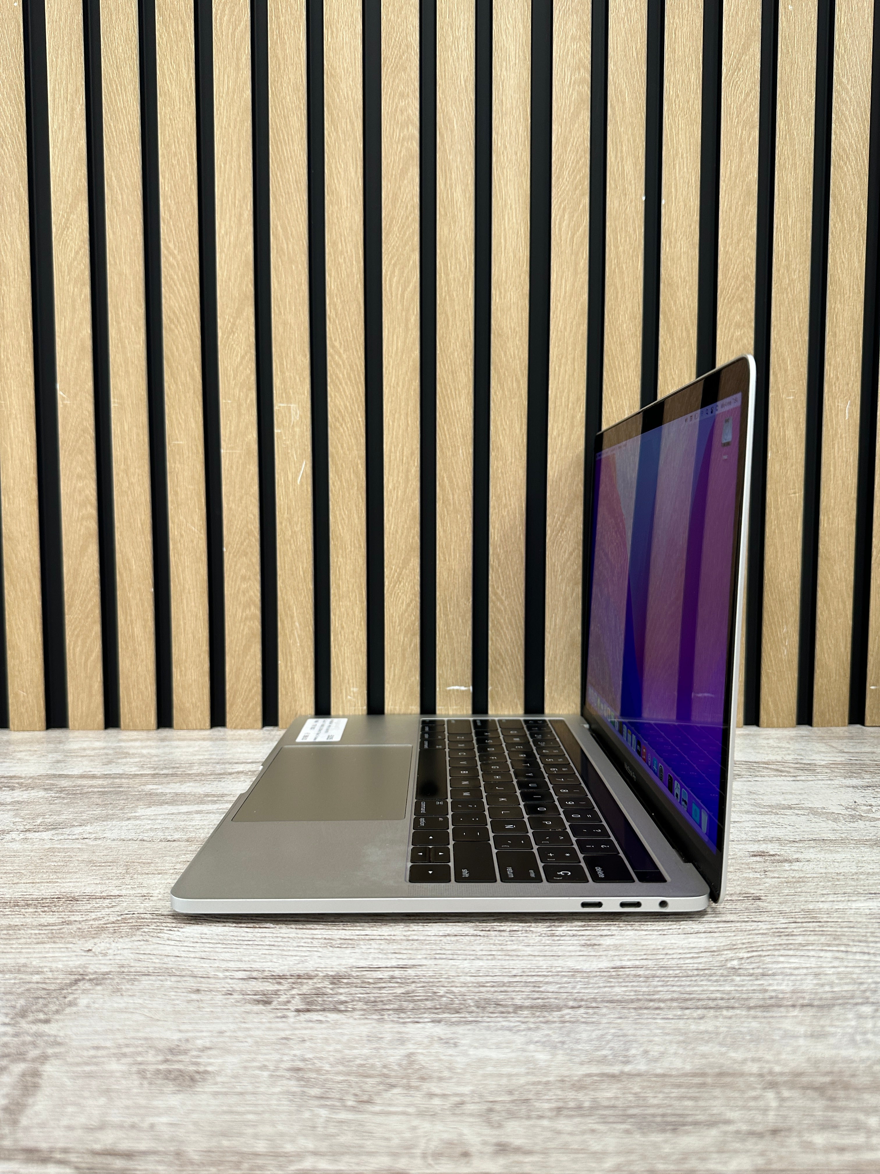 MacBook Pro 13" 2016 TB i7 16gb 1tb SSD
