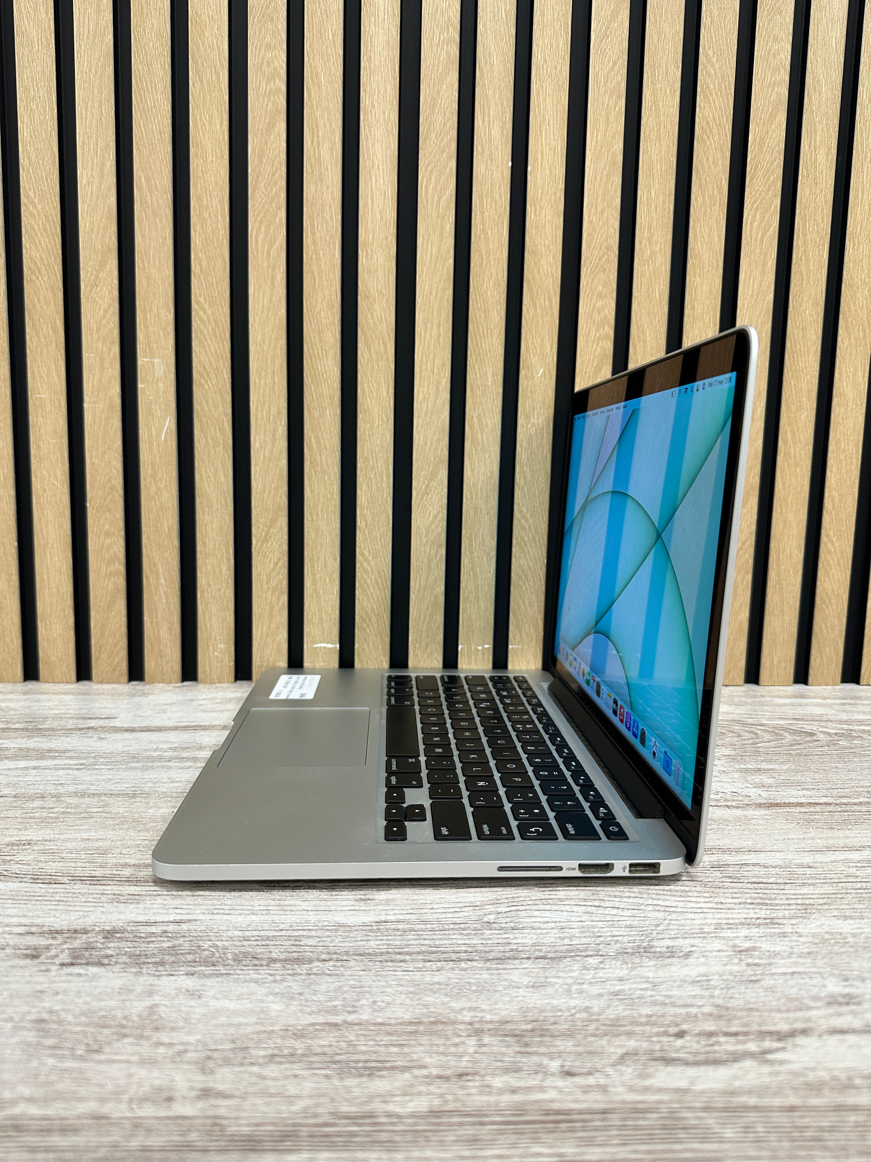 MacBook Pro 13" 2015 i7 16gb 500gb SSD