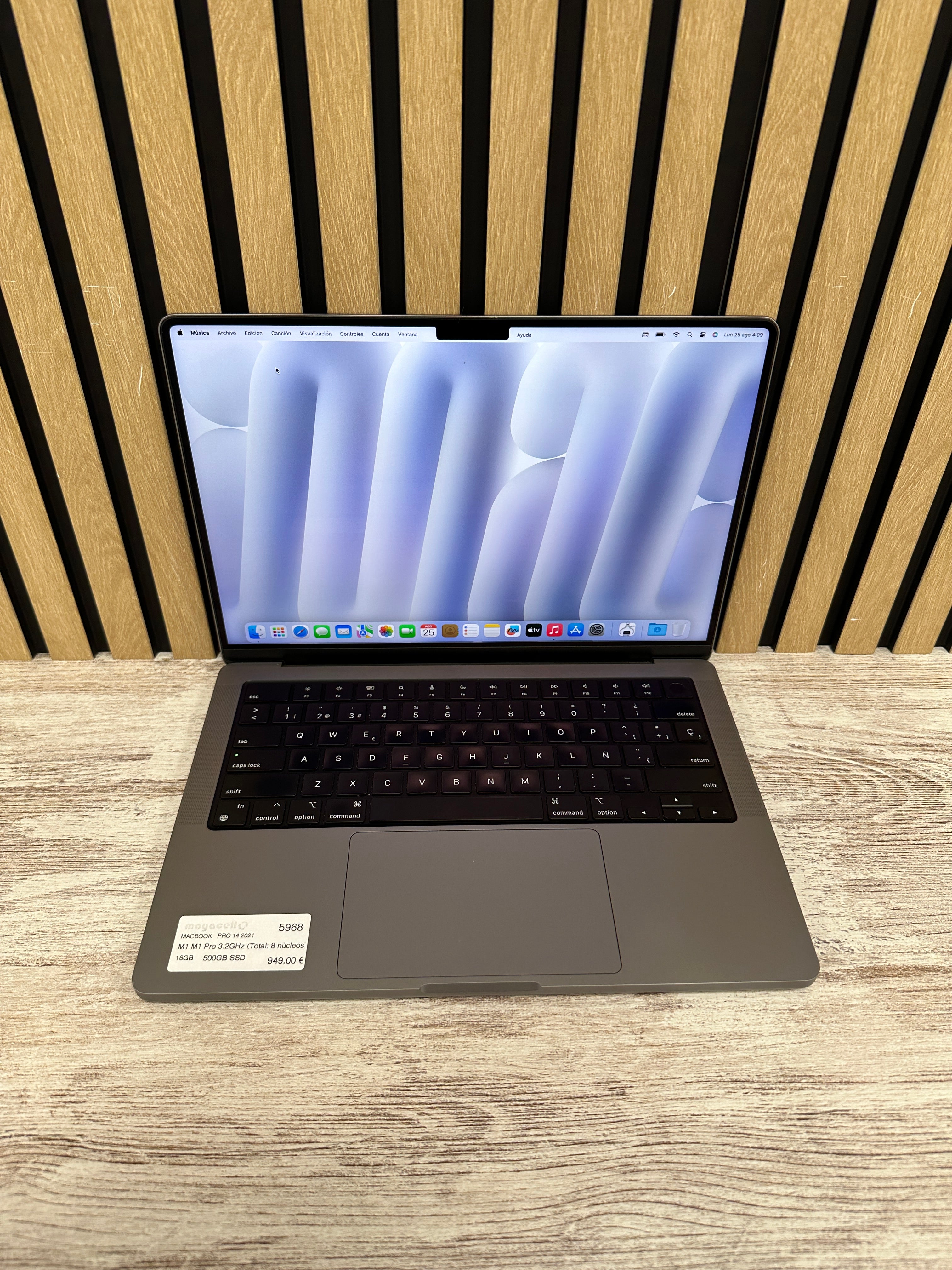 MacBook Pro 14" 2021 M1 PRO 16gb 500gb SSD