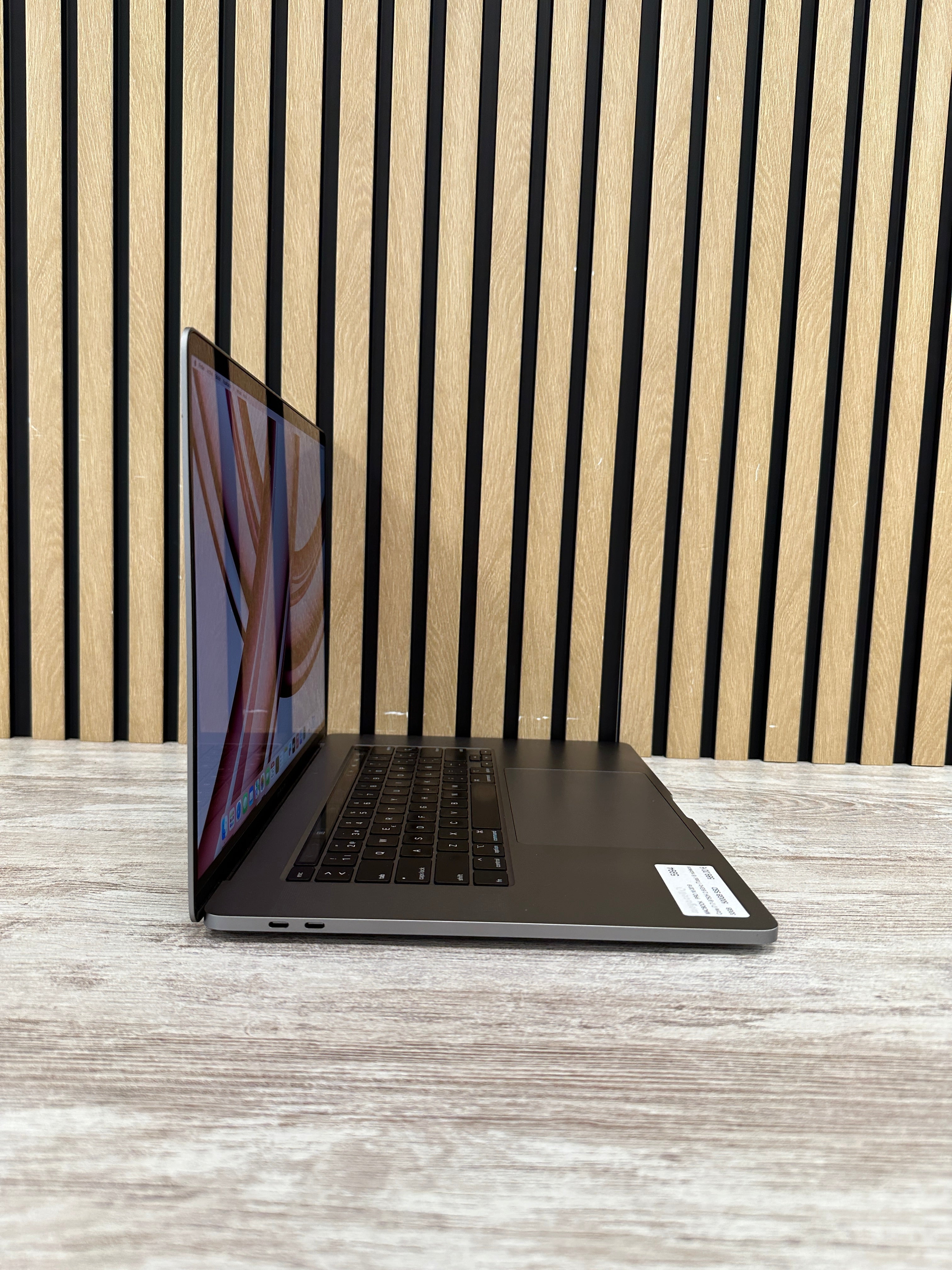 MacBook Pro 16" 2019 i7 32gb 500gb SSD - Moyacell