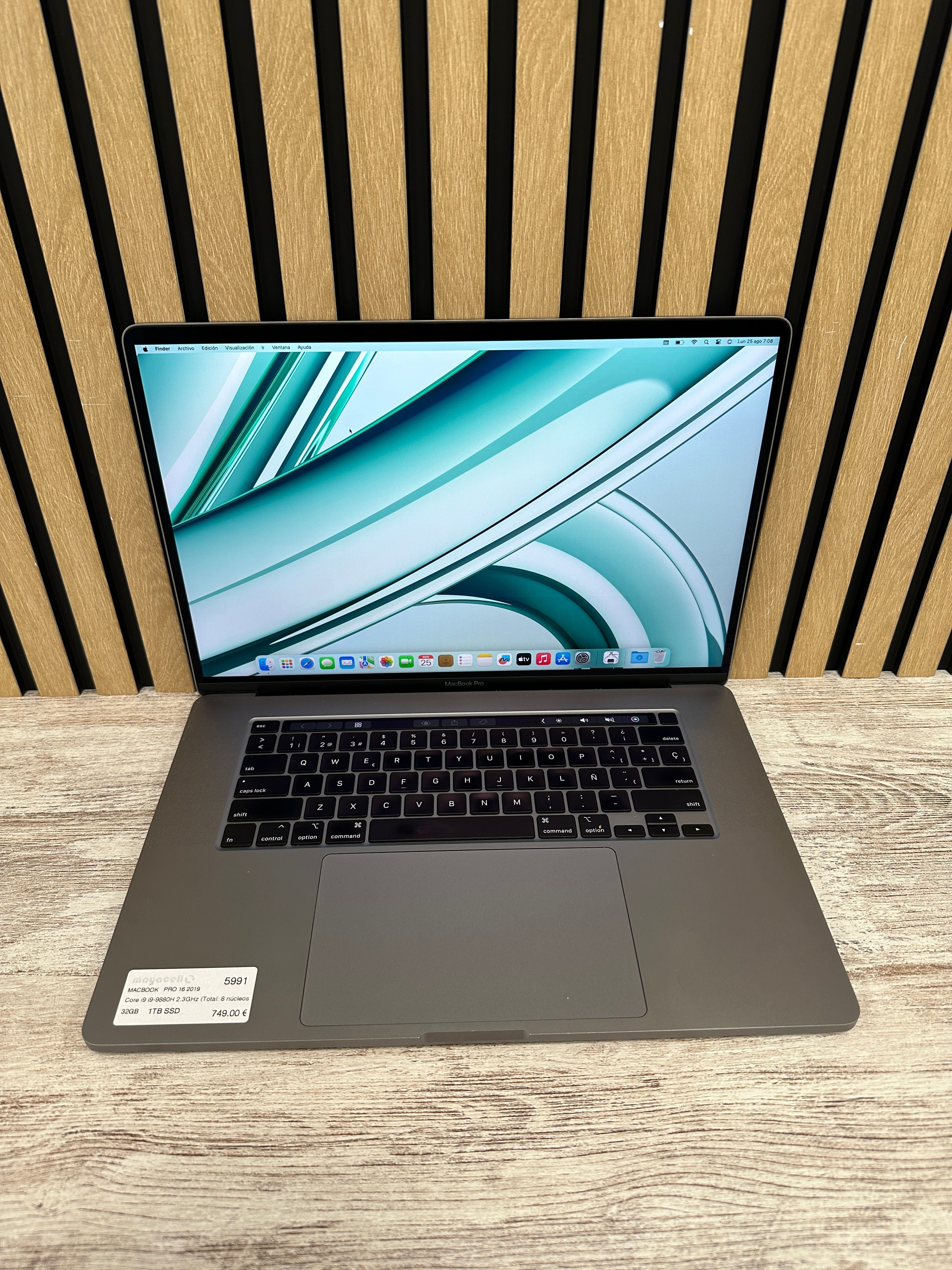 MacBook Pro 16" 2019 i9 32gb 1tb SSD