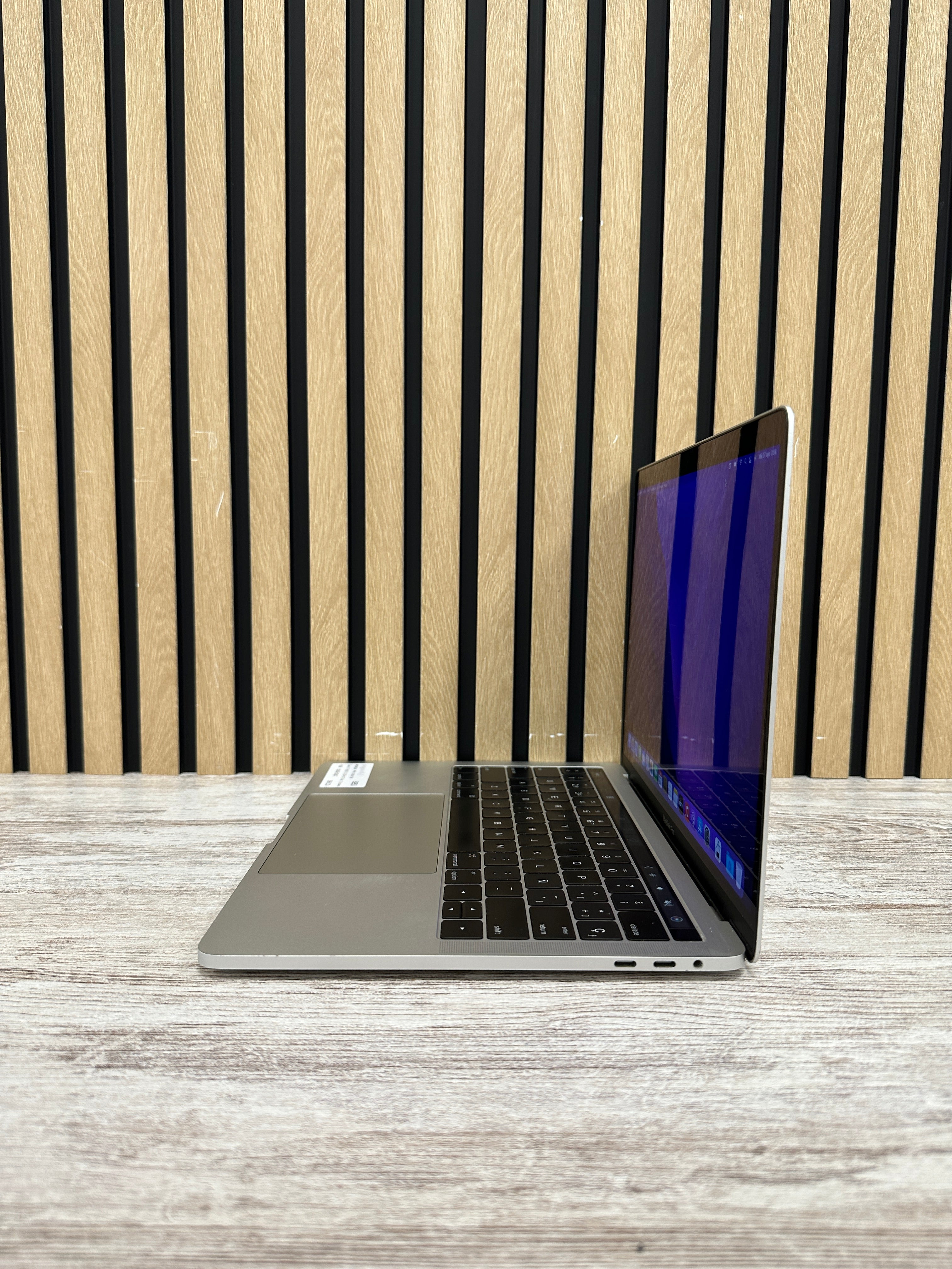 MacBook Pro 13" 2016 TB i7 16gb 500gb SSD
