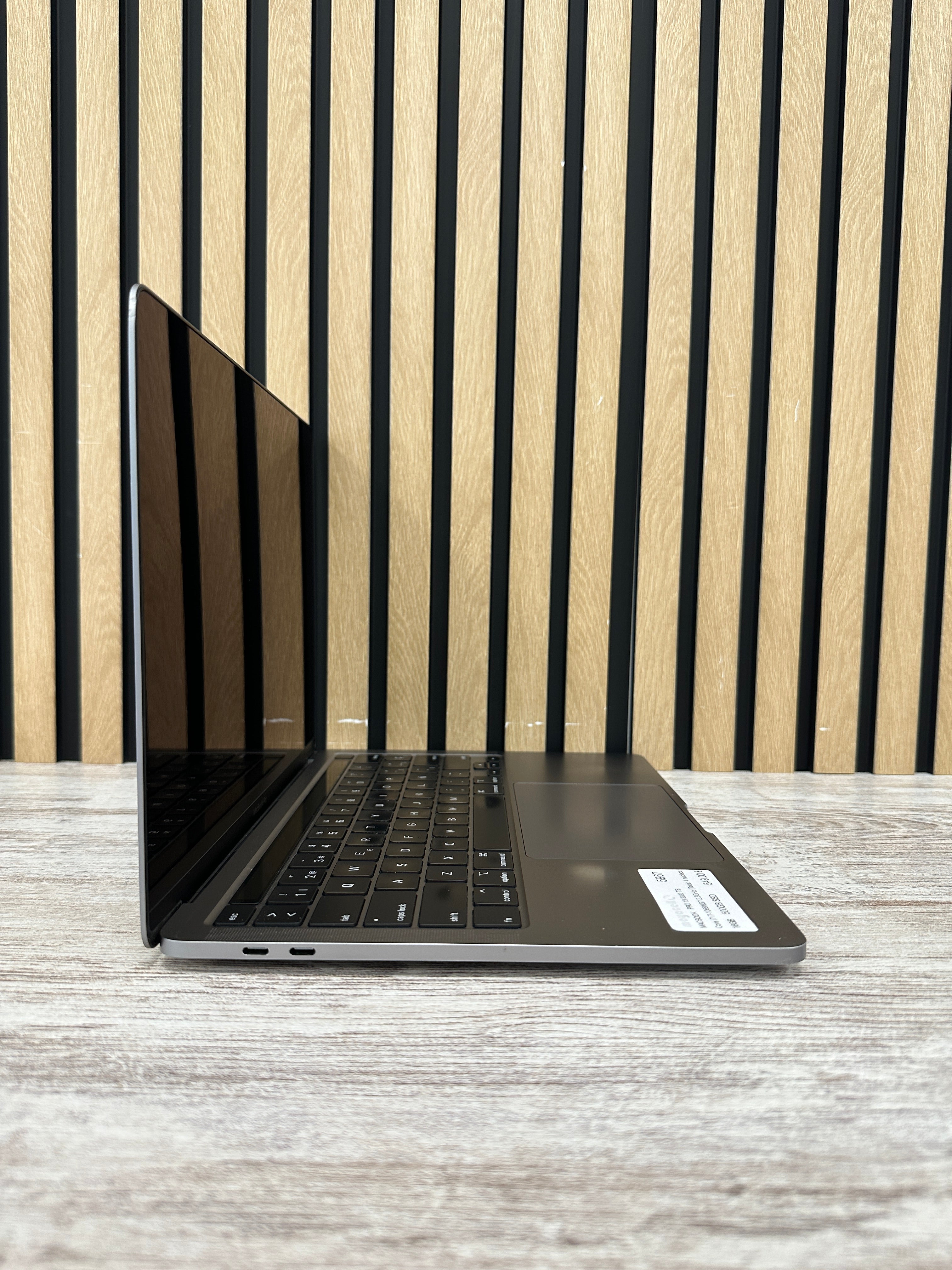 MacBook Pro 13" 2020 TB i7 16gb 500gb SSD