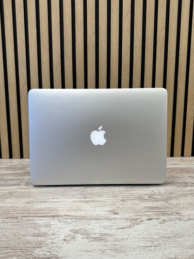 MacBook Air 13" 2013 i7 8gb 500gb SSD