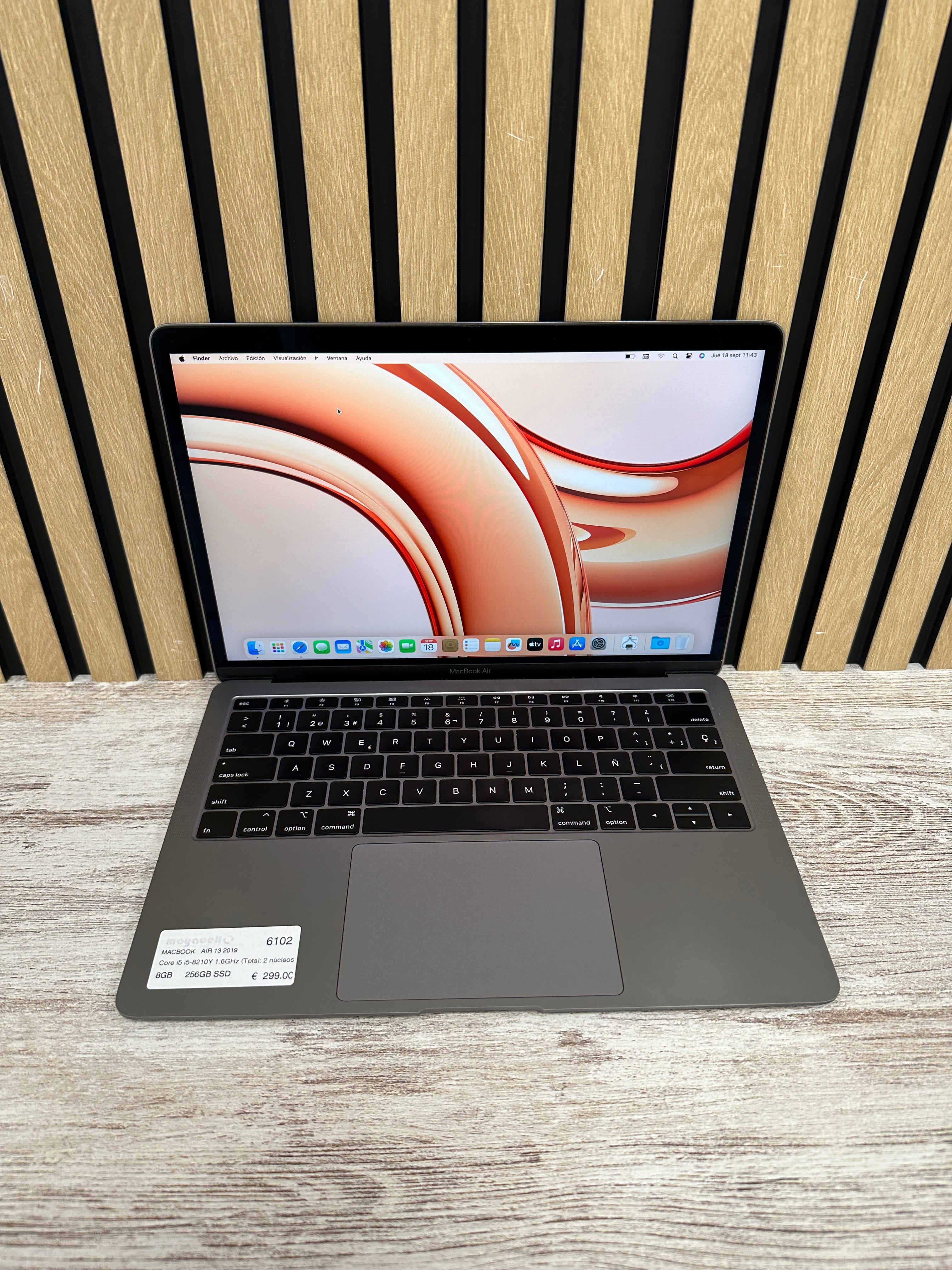 MacBook Air 13" 2019 i5 8gb 256gb SSD