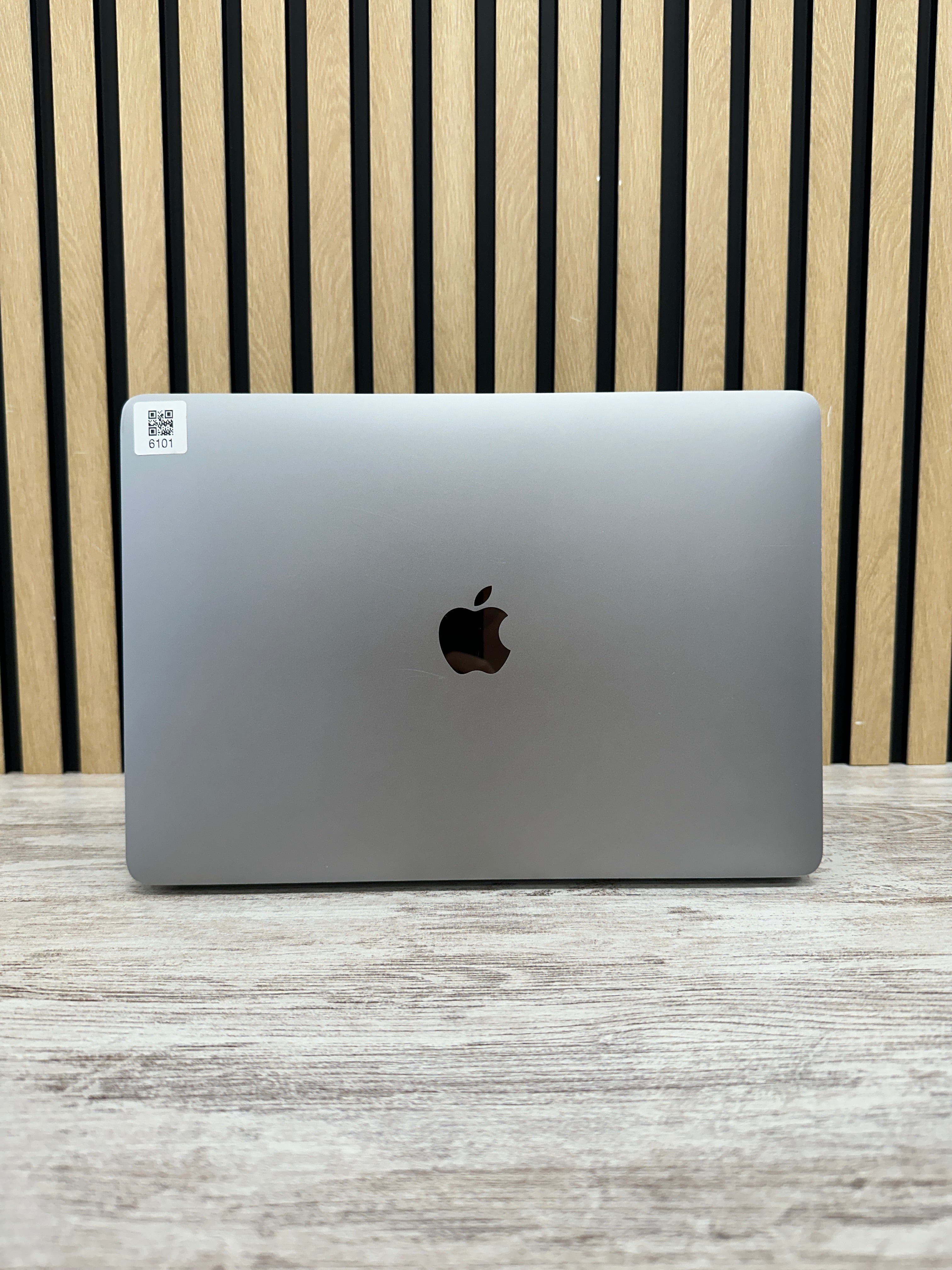 MacBook Air 13" 2018 i5 8gb 256gb SSD