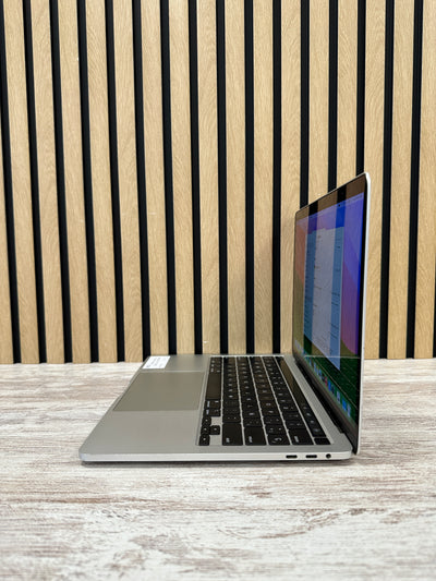 MacBook Pro 13" 2020 i7 32gb 1tb SSD