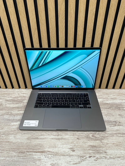 MacBook Pro 16" 2019 i9 16gb 1tb SSD