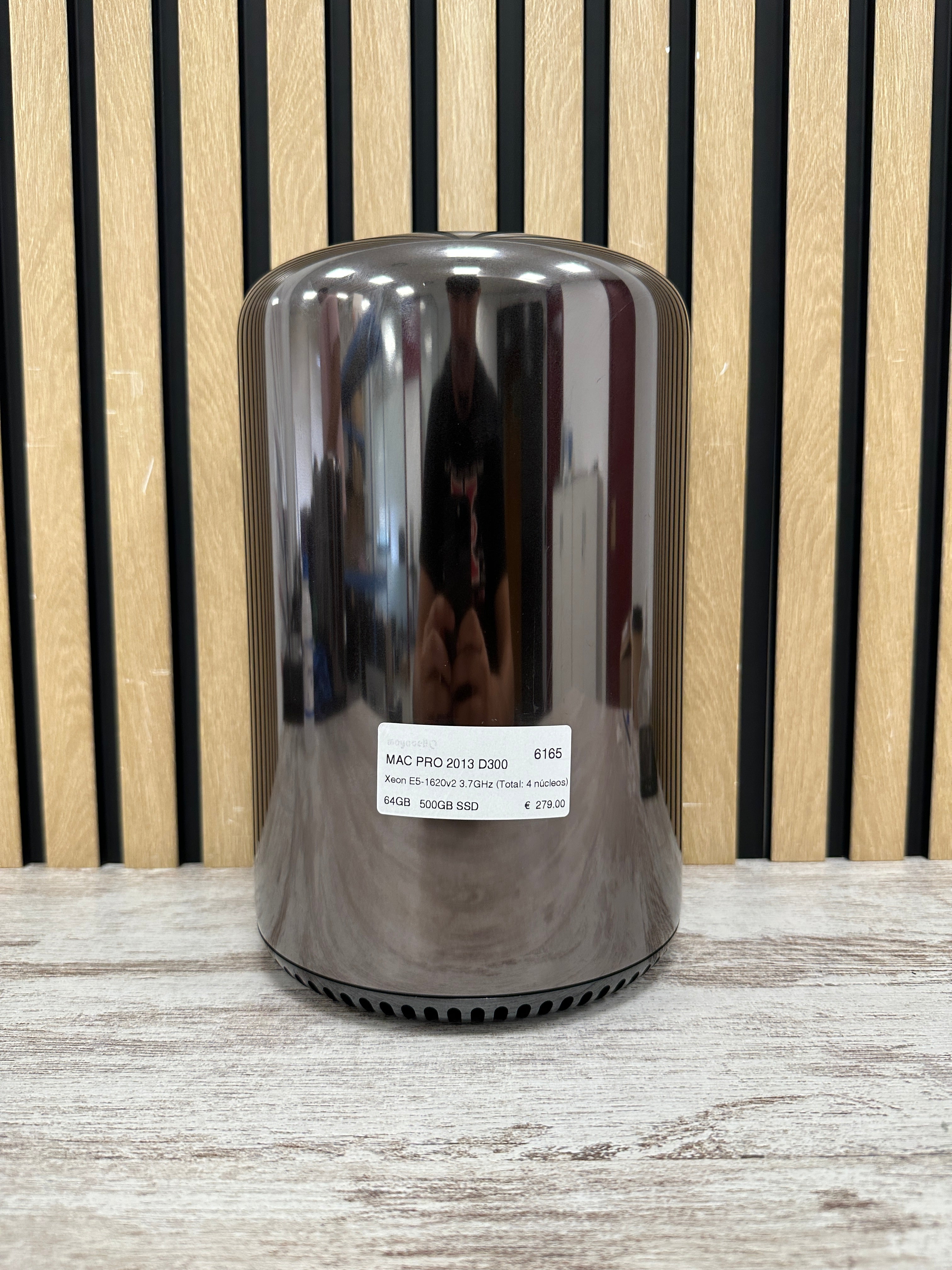 Mac Pro 2013 D300 XEON E5 64gb 500gb SSD