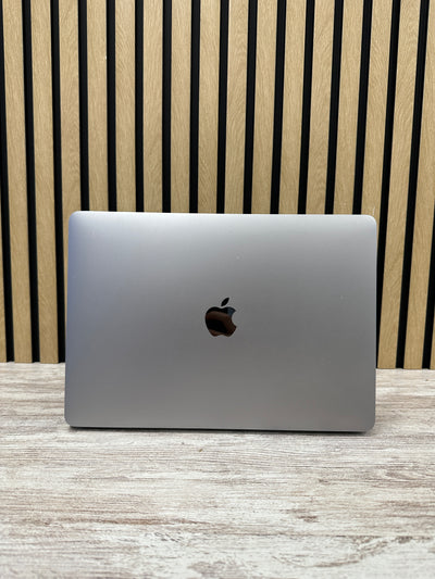 MacBook Pro 13" 2018 TB i7 16gb 1tb SSD