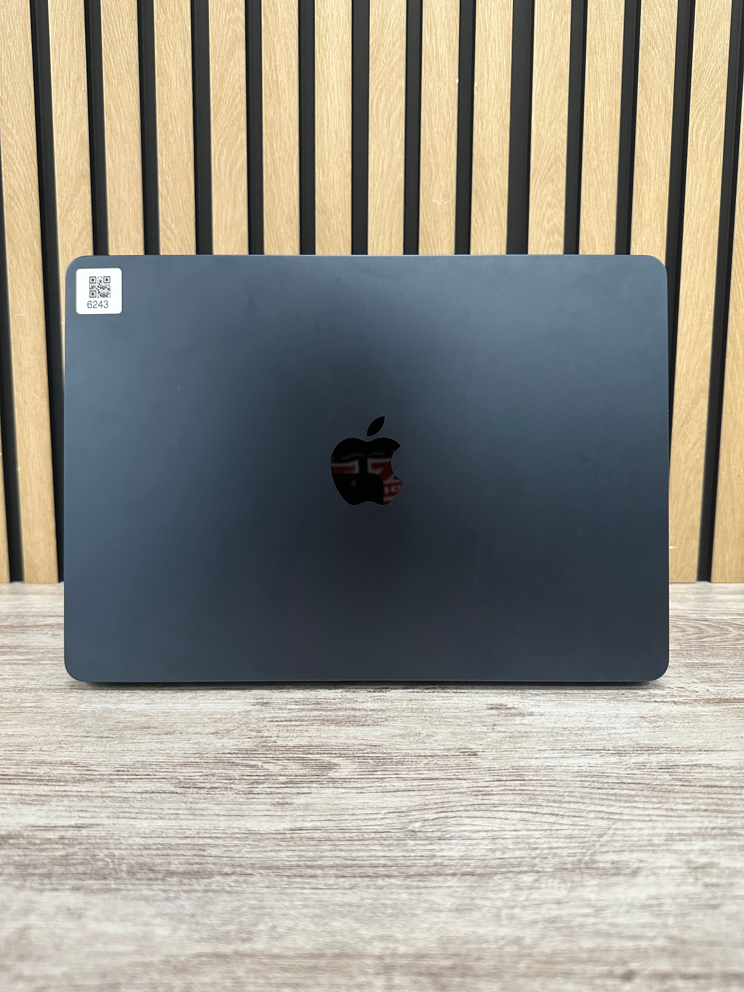 MacBook Air 13" 2022 M2 8gb 256gb SSD