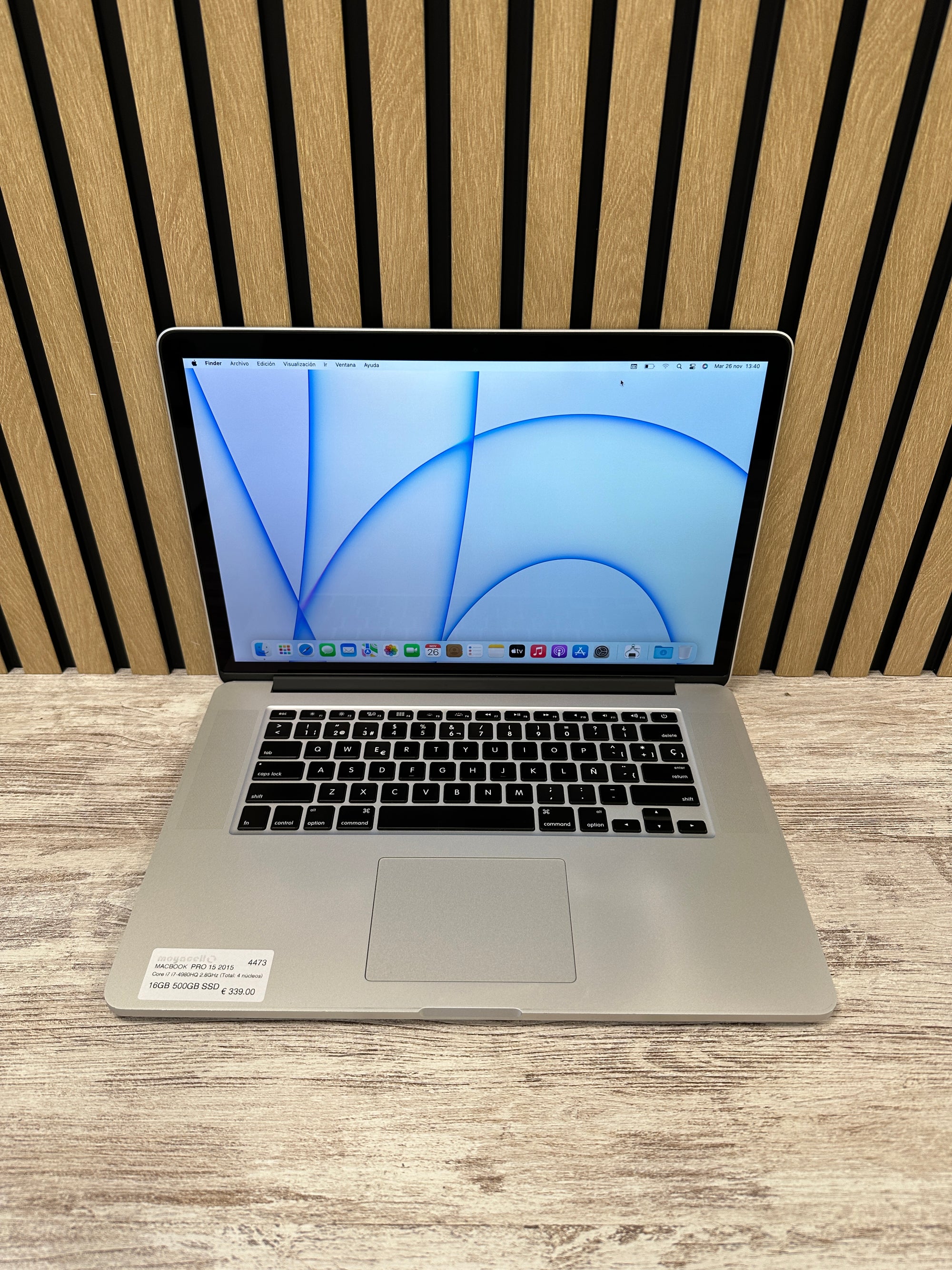 MacBook Pro 15" 2015 i7 16gb 500gb SSD