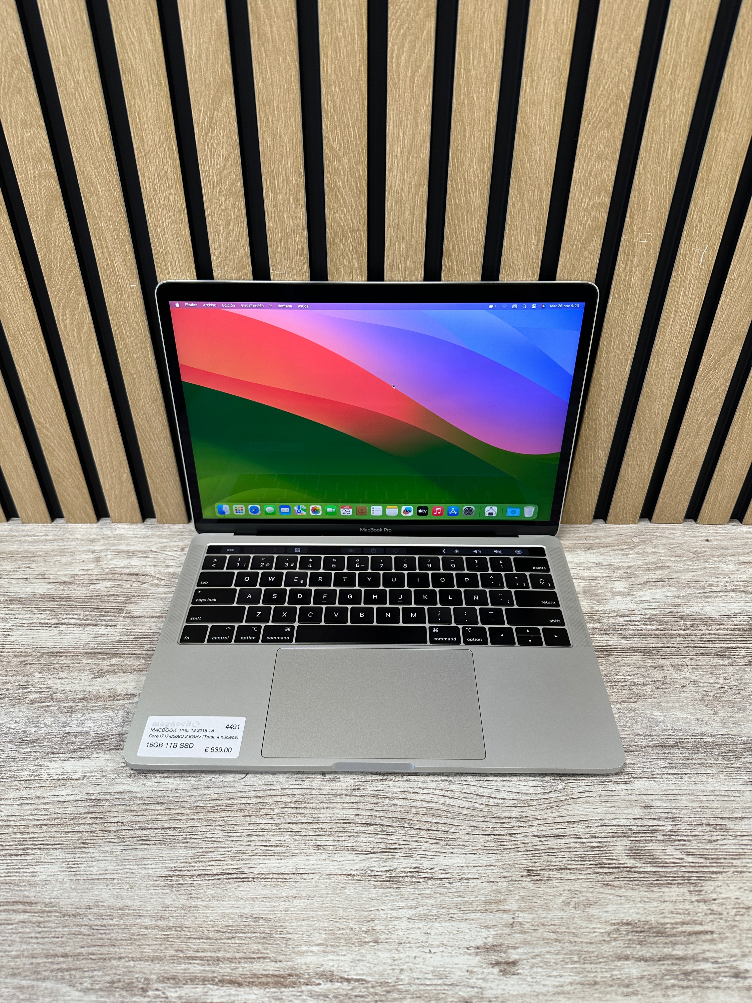 MacBook Pro 13" 2019 TB i7 16gb 1tb SSD