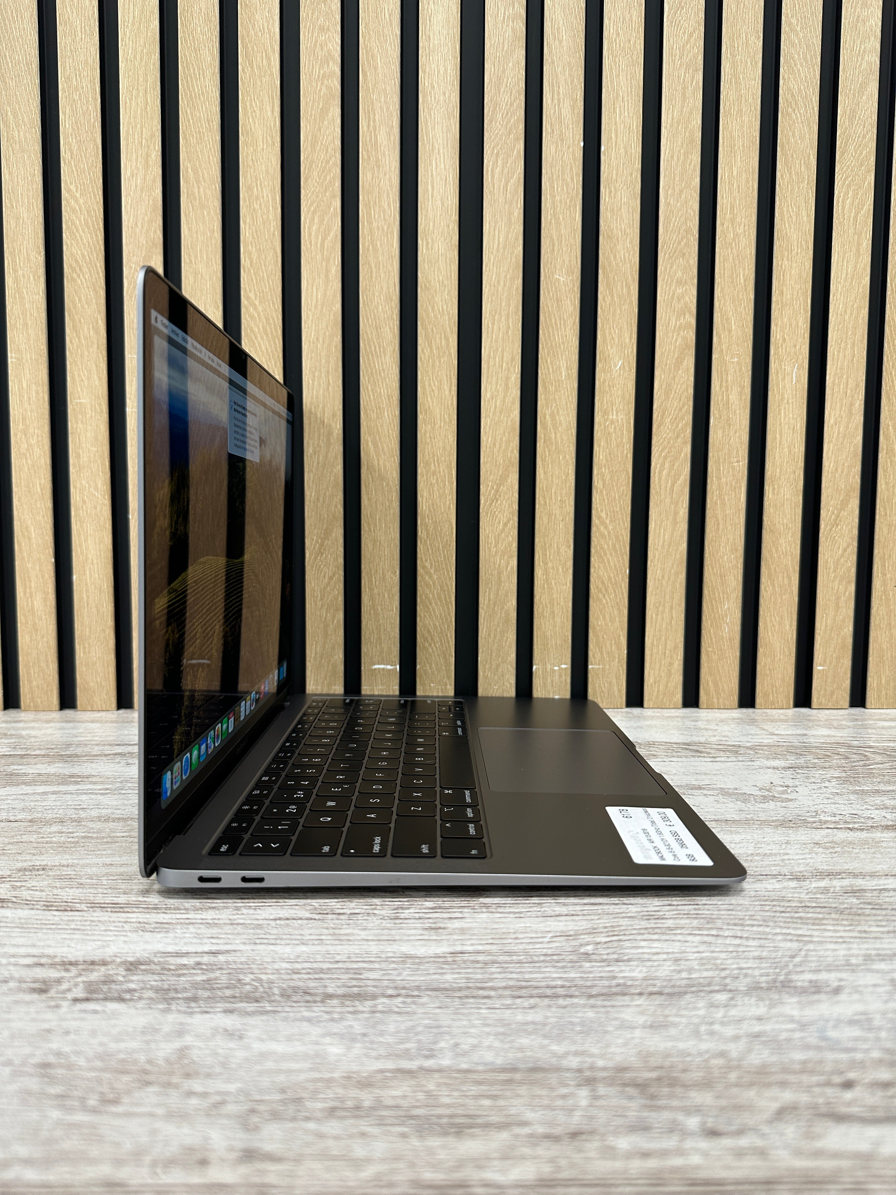 MacBook Air 13" 2019 i5 8gb 256gb SSD