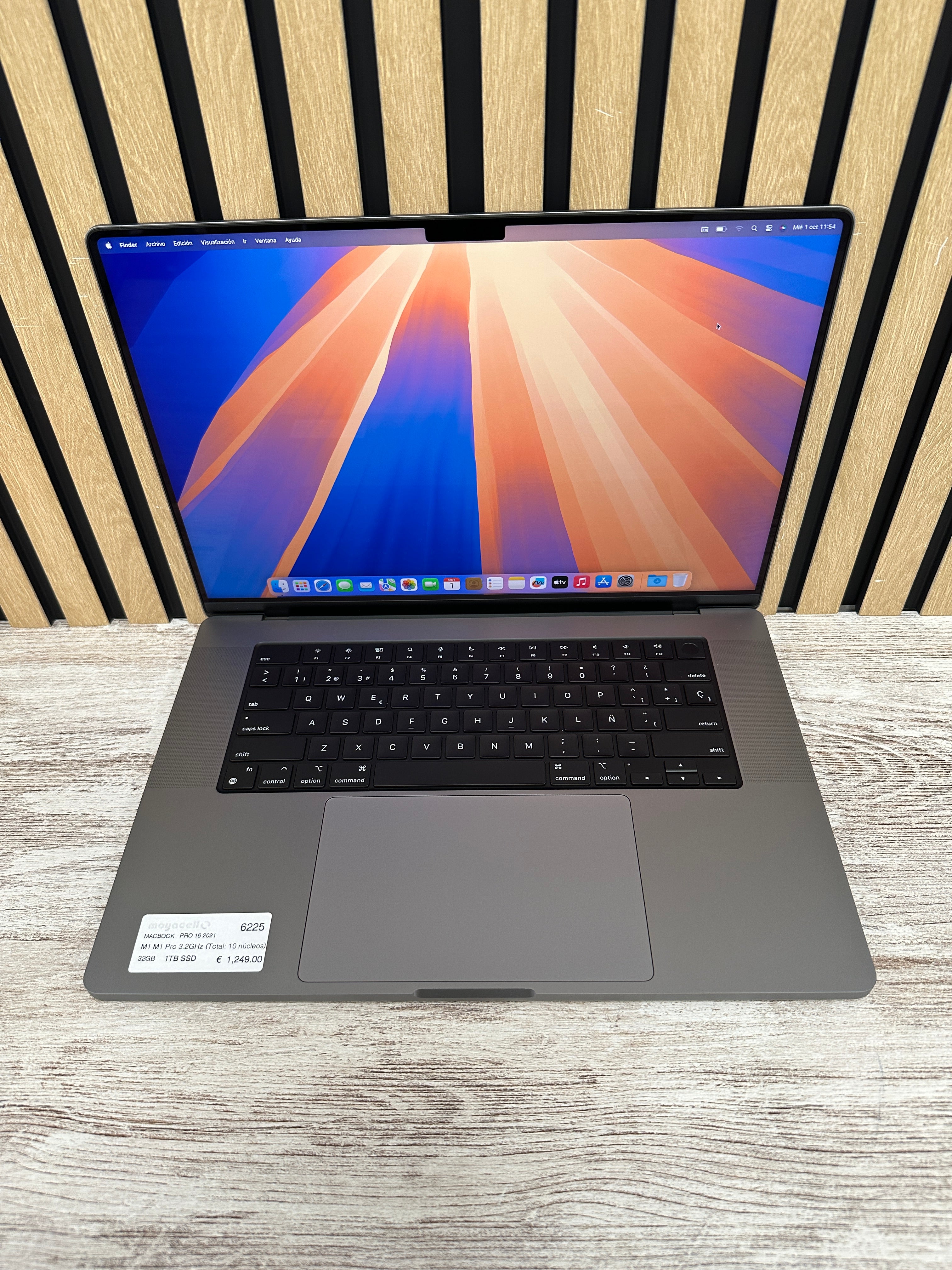 MacBook Pro 16" 2021 M1 PRO 32gb 1tb SSD