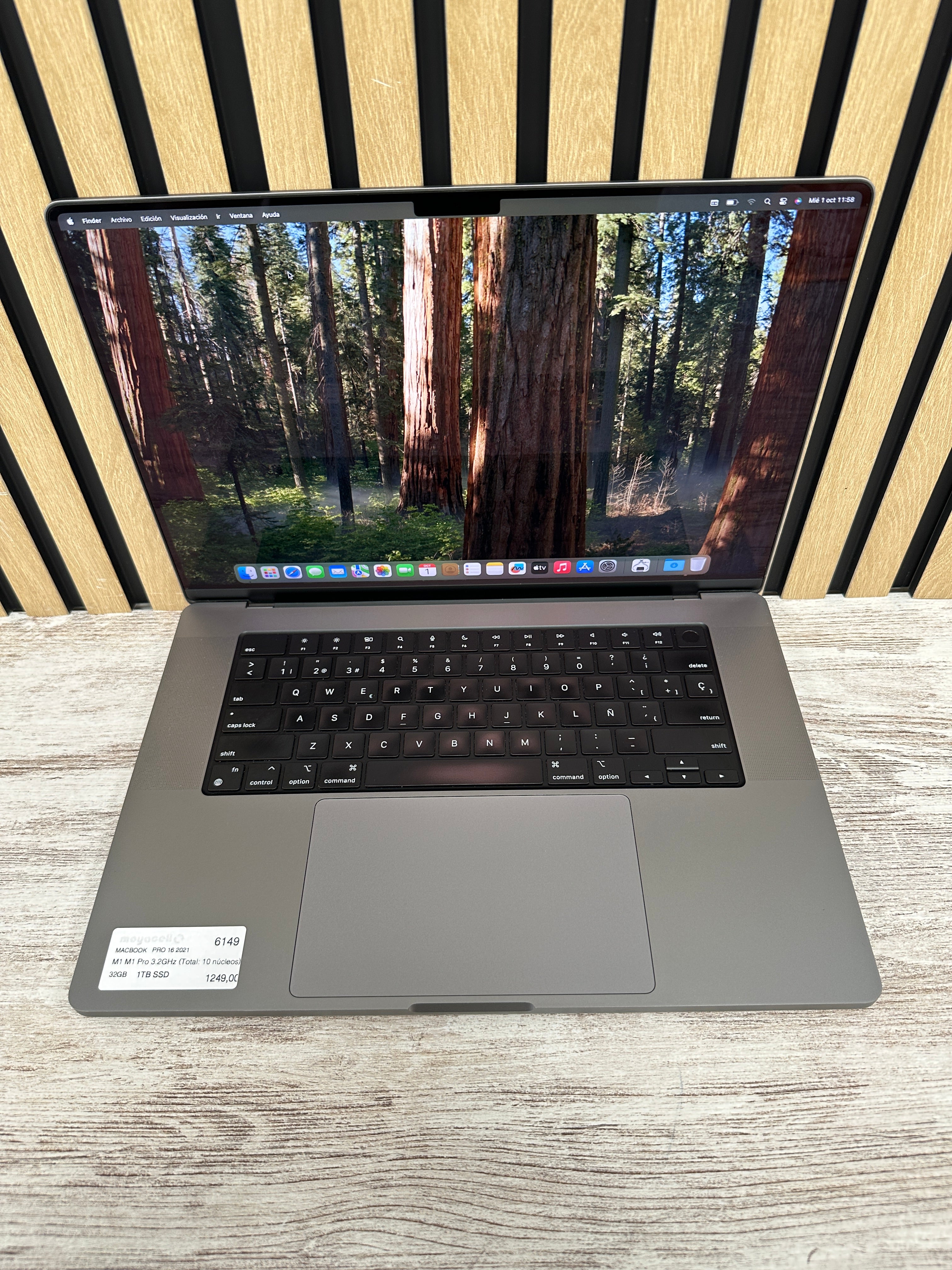 MacBook Pro 16" 2021 M1 PRO 32gb 1tb SSD