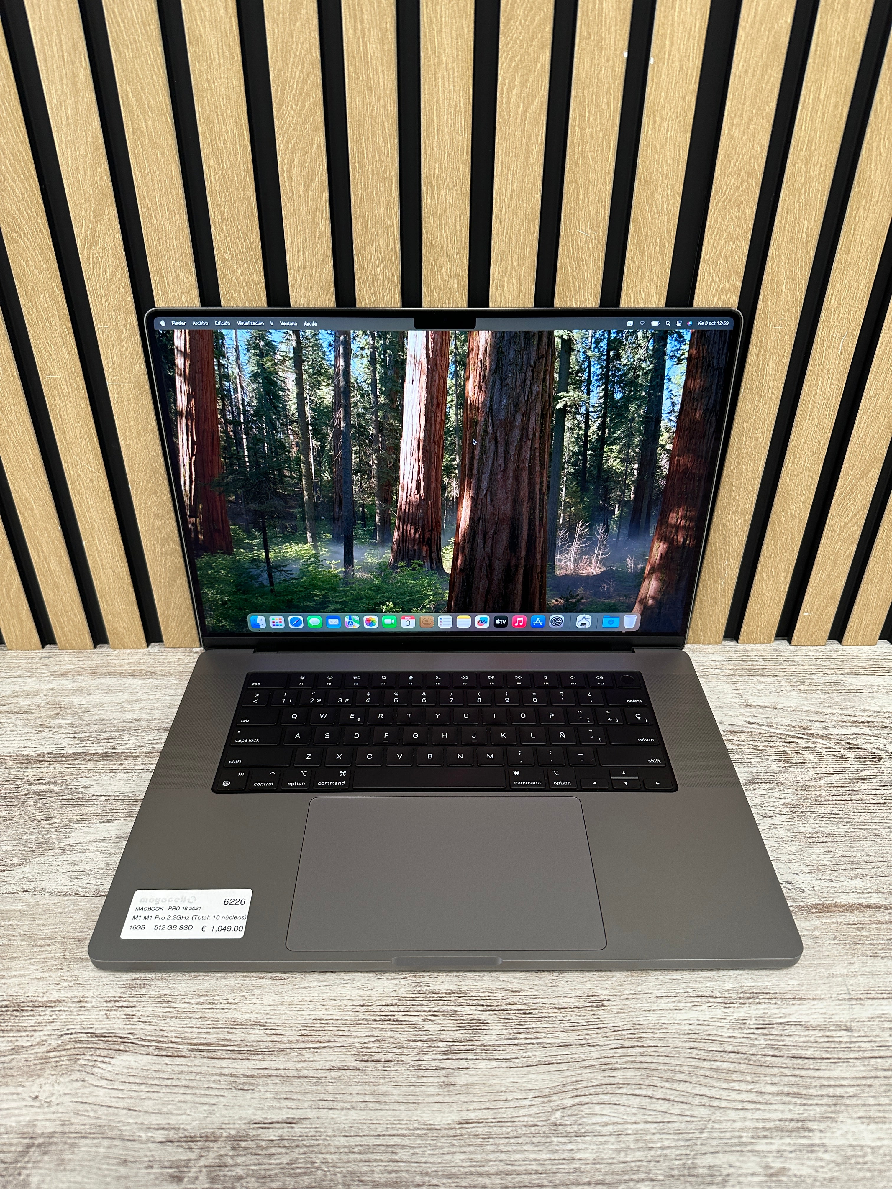 MacBook Pro 16" 2021 M1 PRO 16gb 512gb SSD