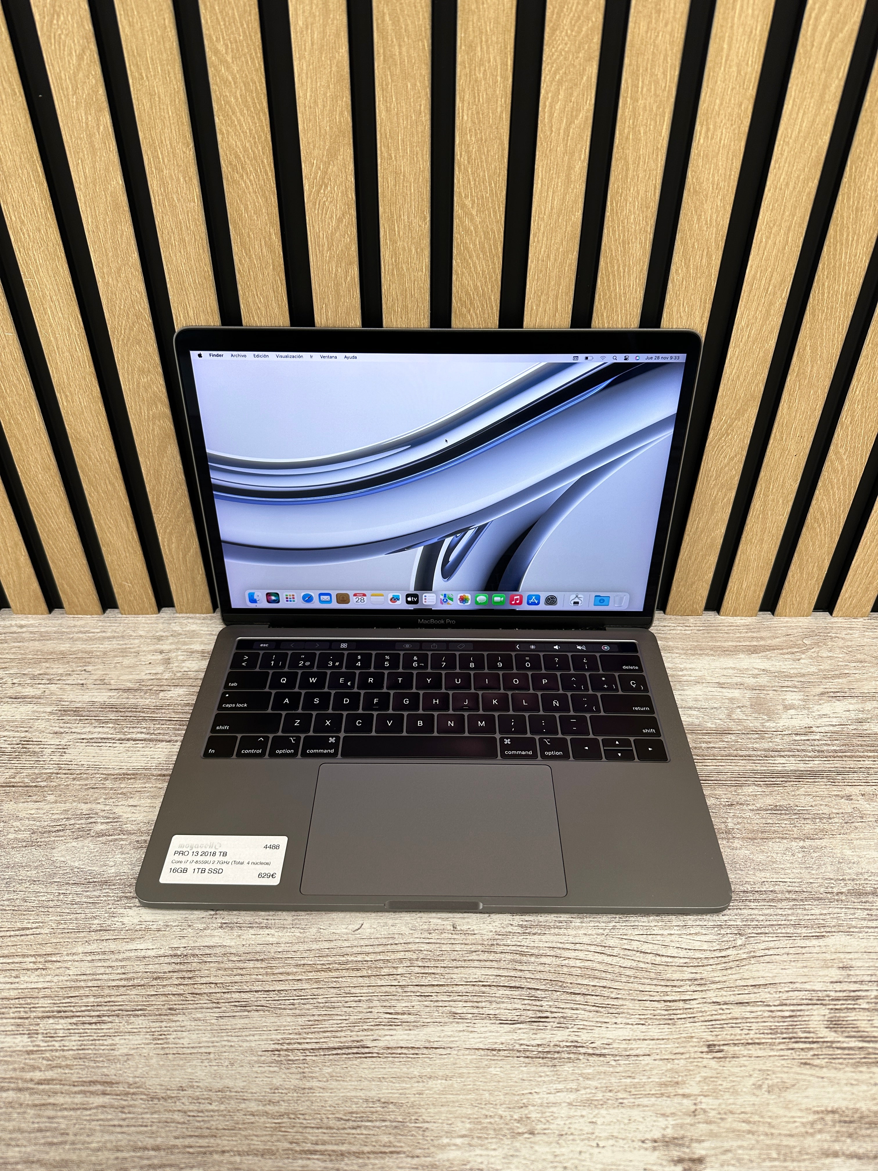 MacBook Pro 13" 2018 TB i7 16gb 1tb SSD