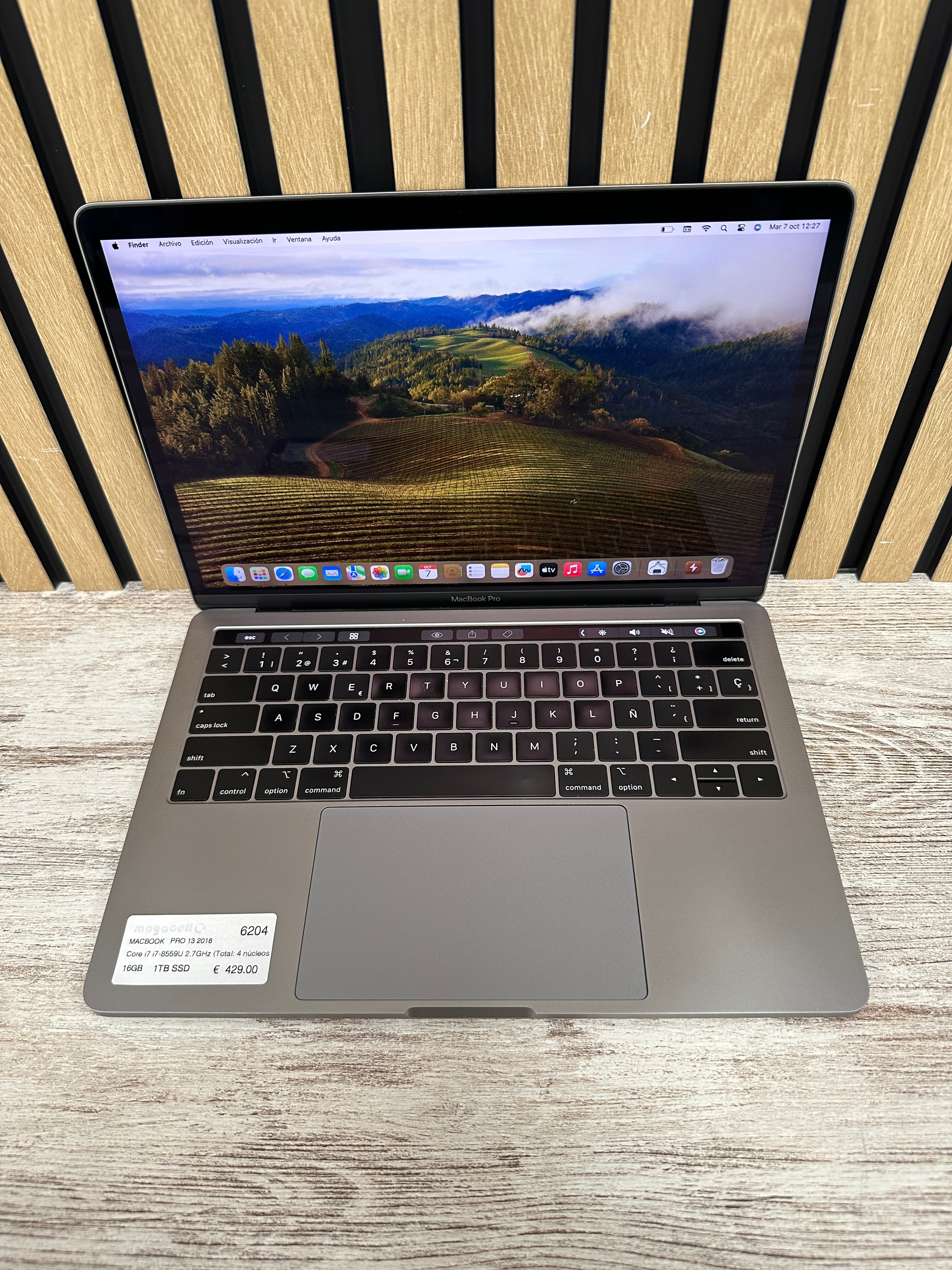 MacBook Pro 13" 2018 i7 16gb 1tb SSD