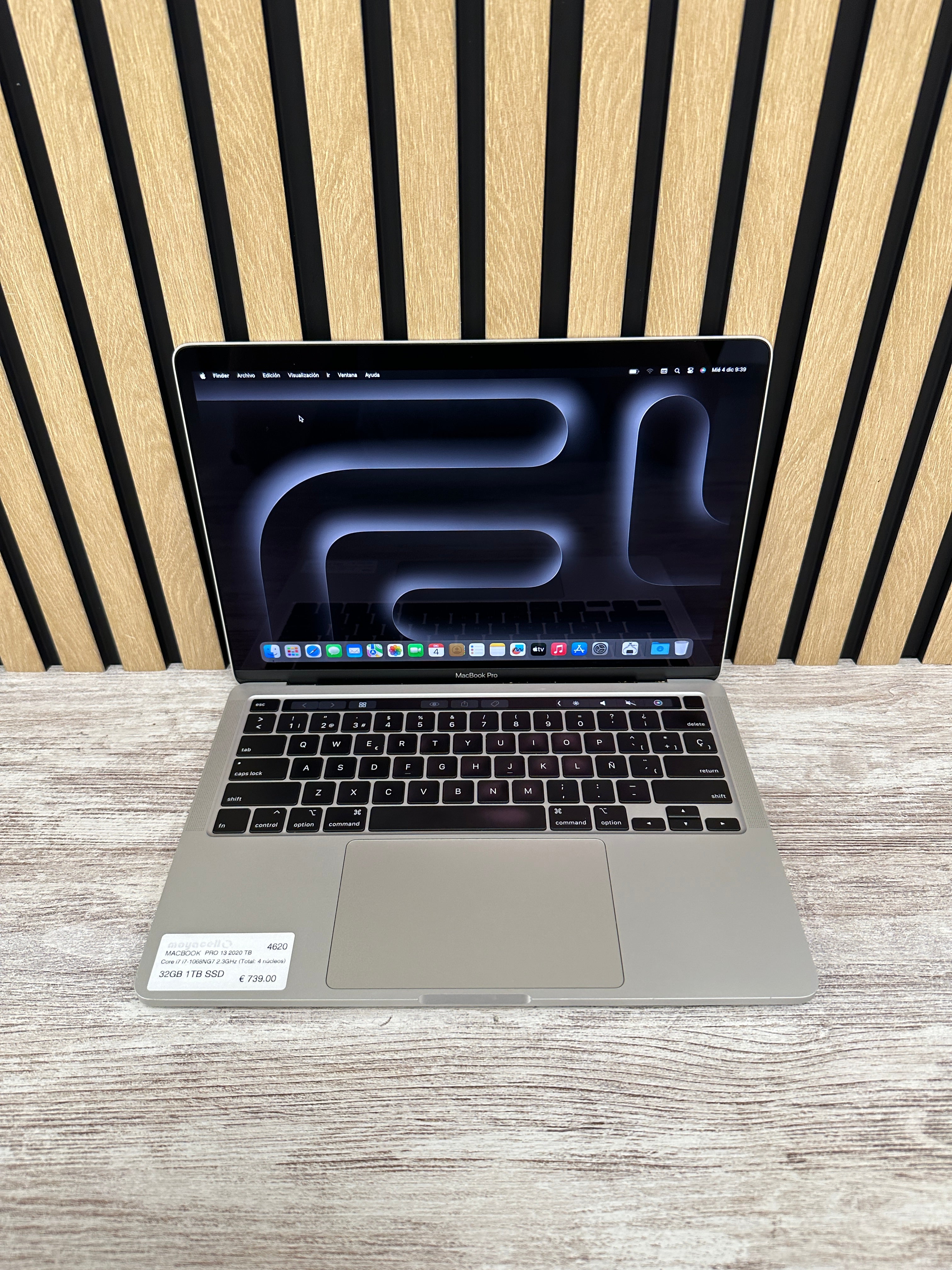 MacBook Pro 13" 2020 TB i7 32gb 1tb SSD