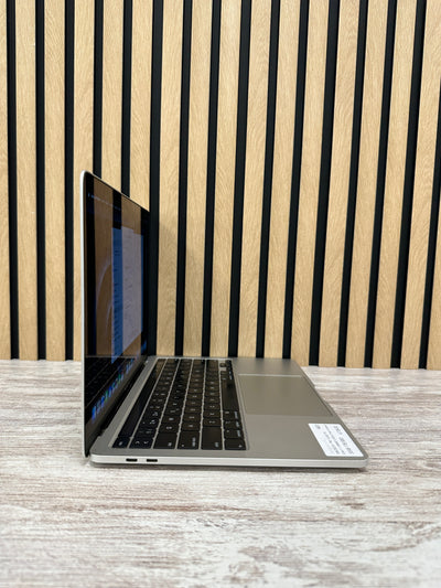 MacBook Pro 13" 2020 TB i7 32gb 1tb SSD