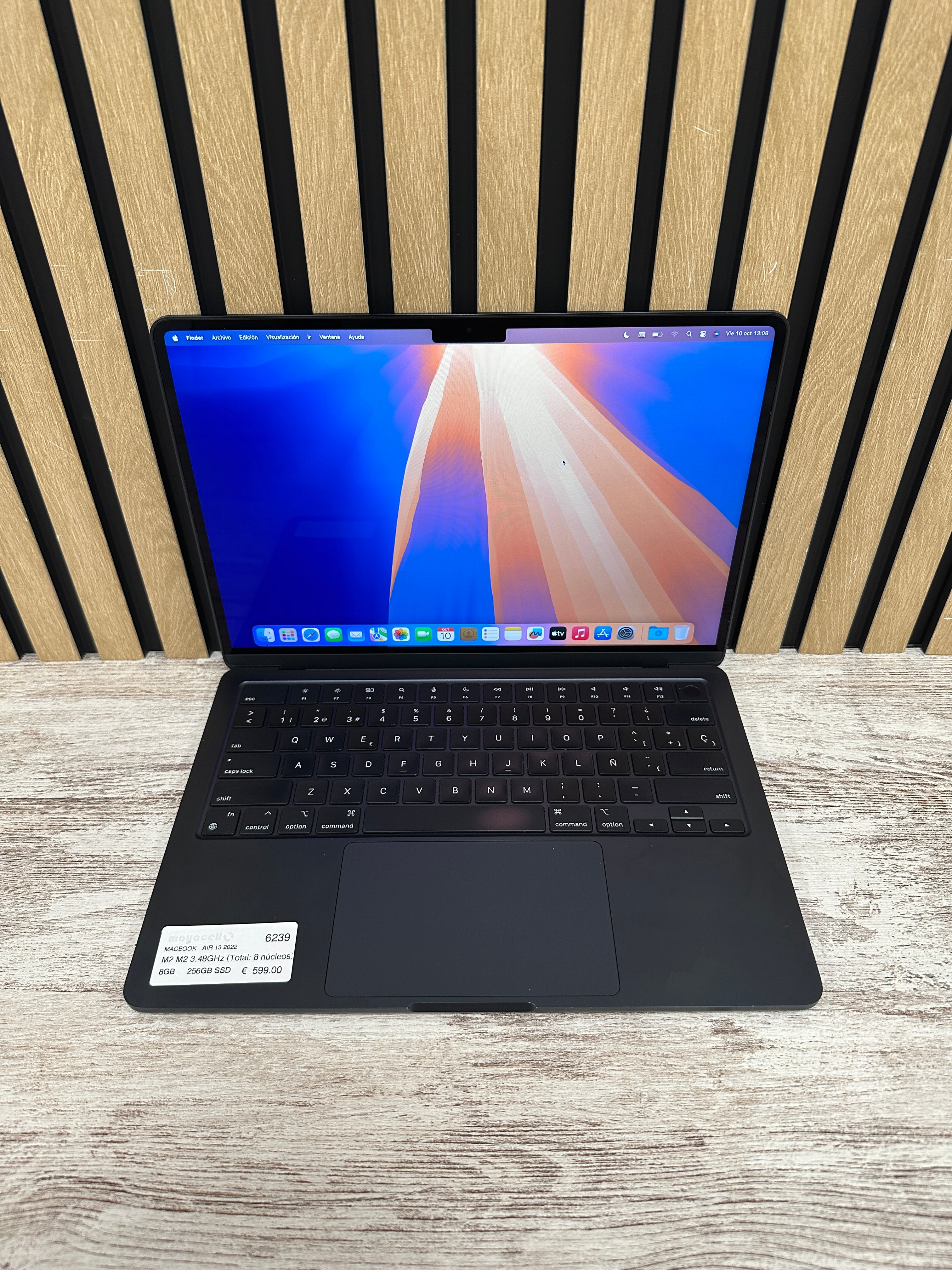 MacBook Air 13" 2022 M2 8gb 256gb SSD