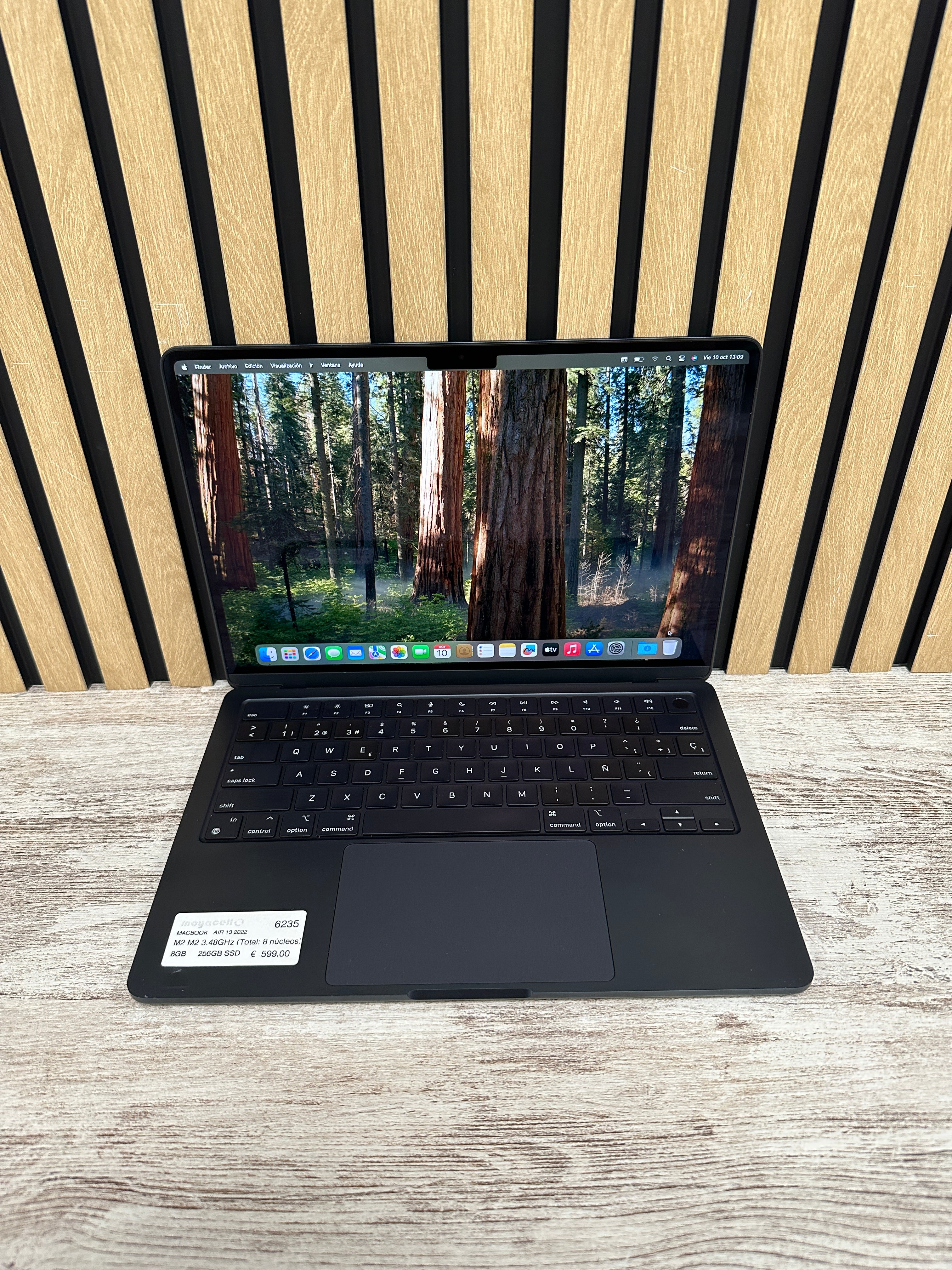 MacBook Air 13" 2022 M2 8gb 256gb SSD