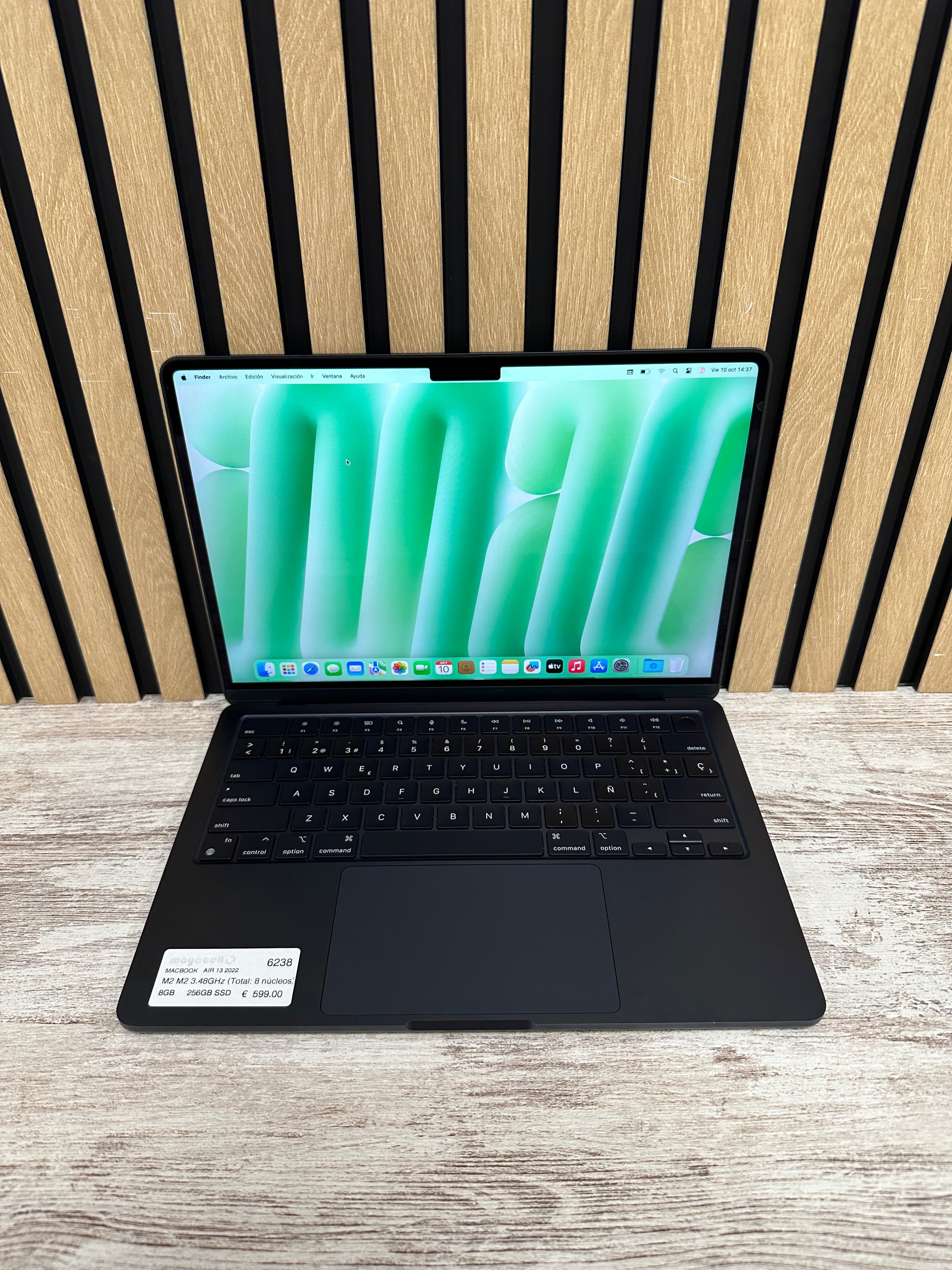 MacBook Air 13" 2022 M2 8gb 256gb SSD