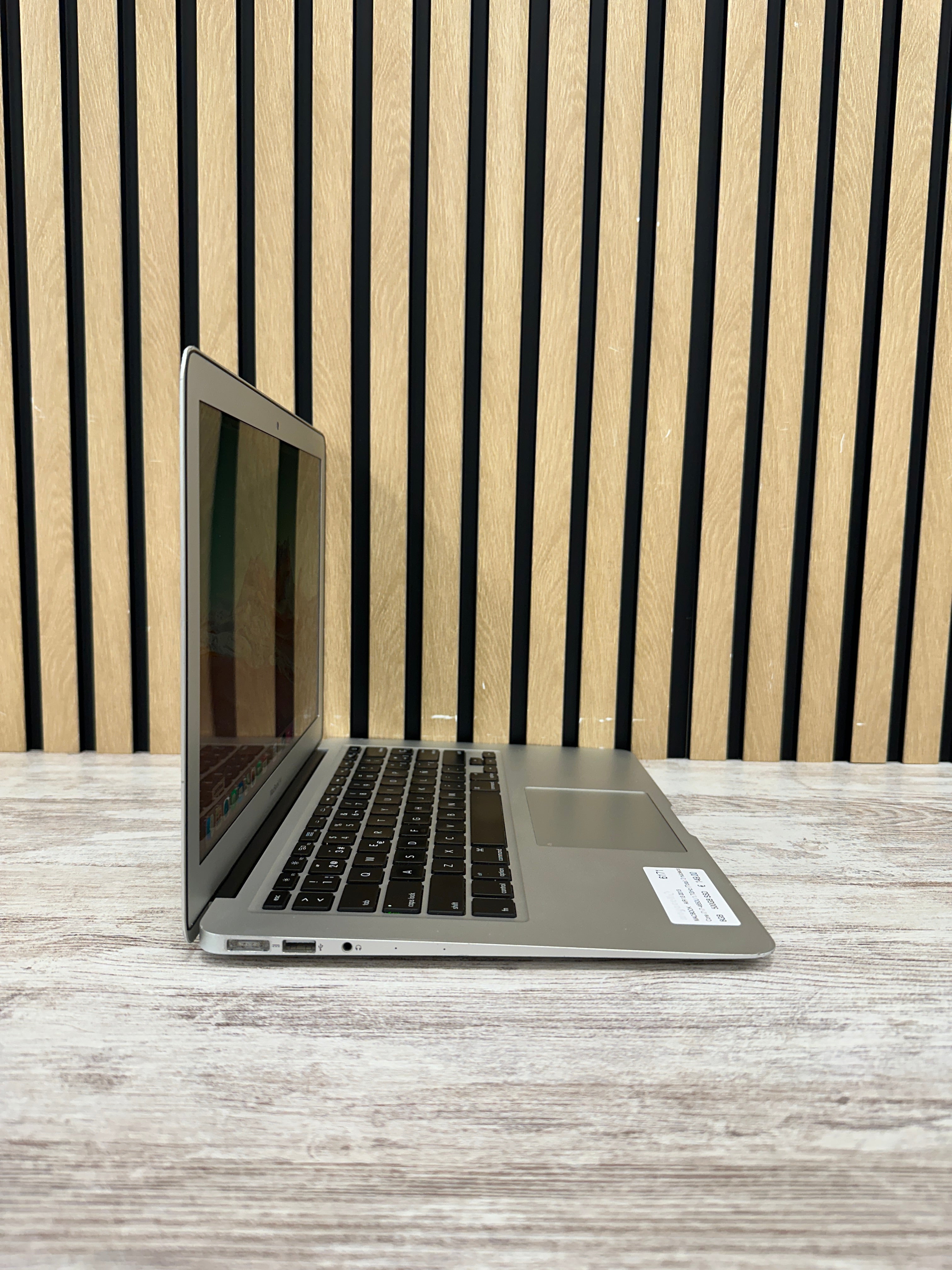 MacBook Air 13" 2013 i7 8gb 500gb SSD