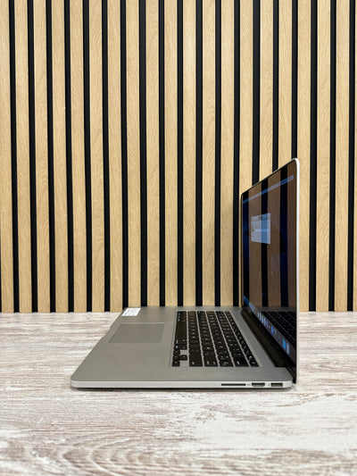 MacBook Pro 15" 2012 i7 8gb 500gb SSD