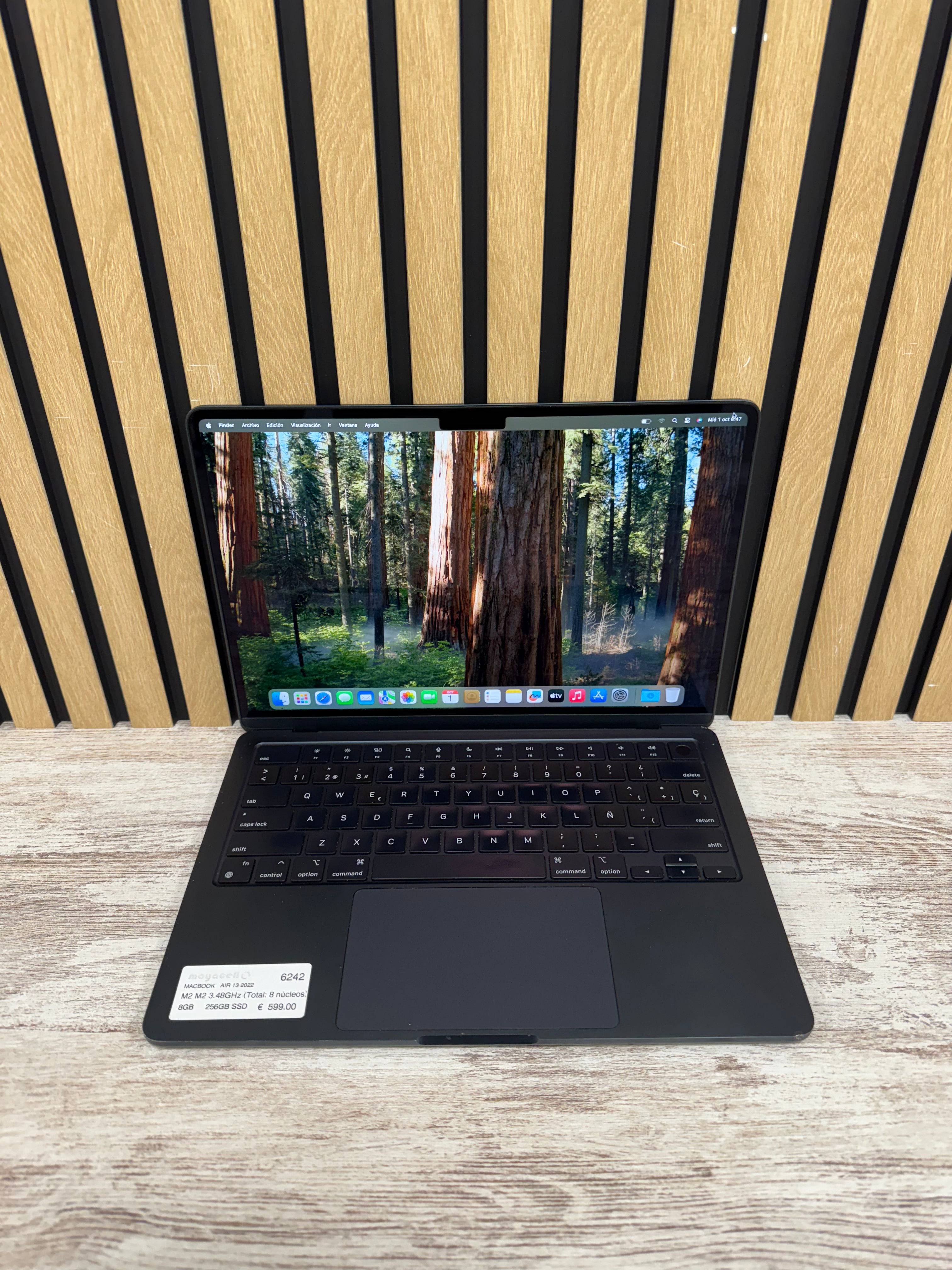 MacBook Air 13" 2022 M2 8gb 256gb SSD