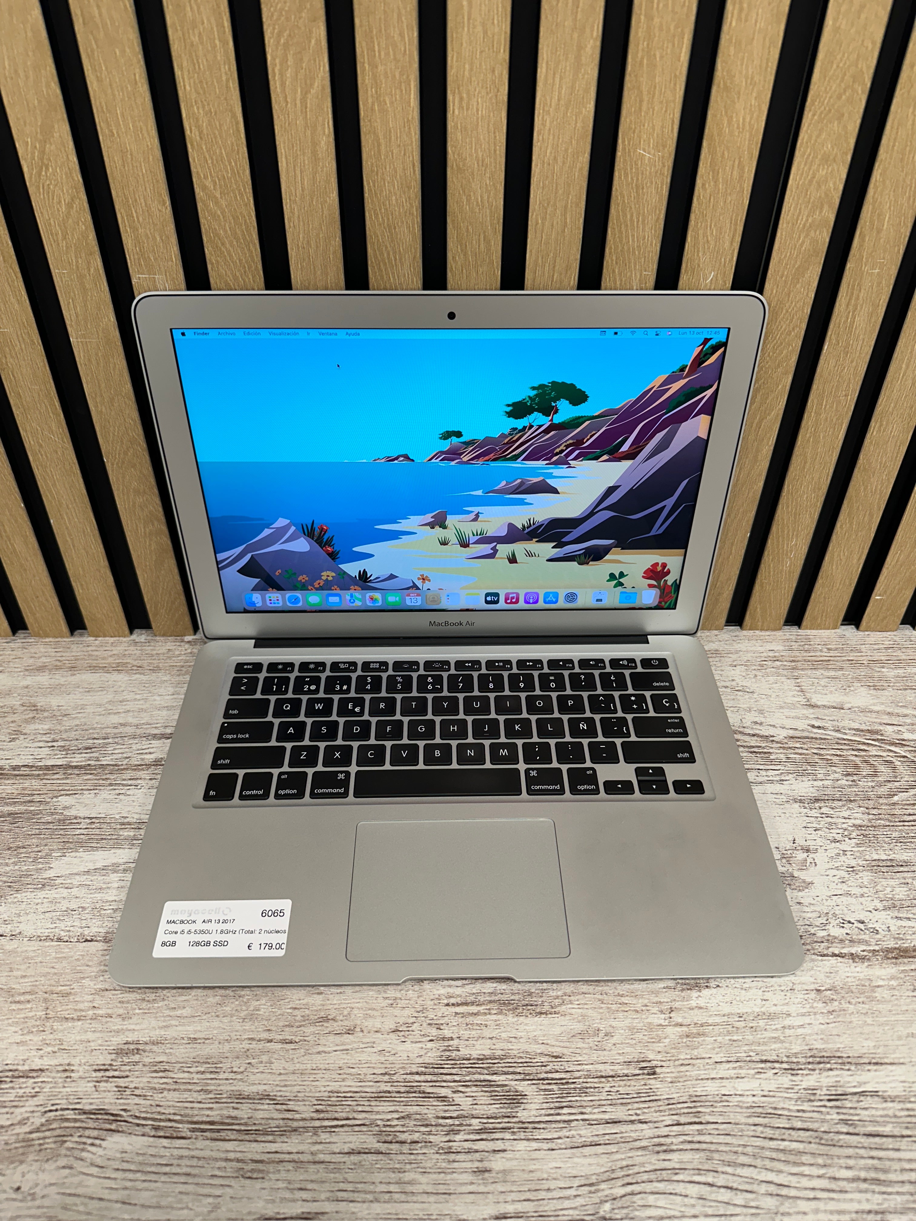 MacBook Air 13" 2017 i5 8gb 128gb SSD