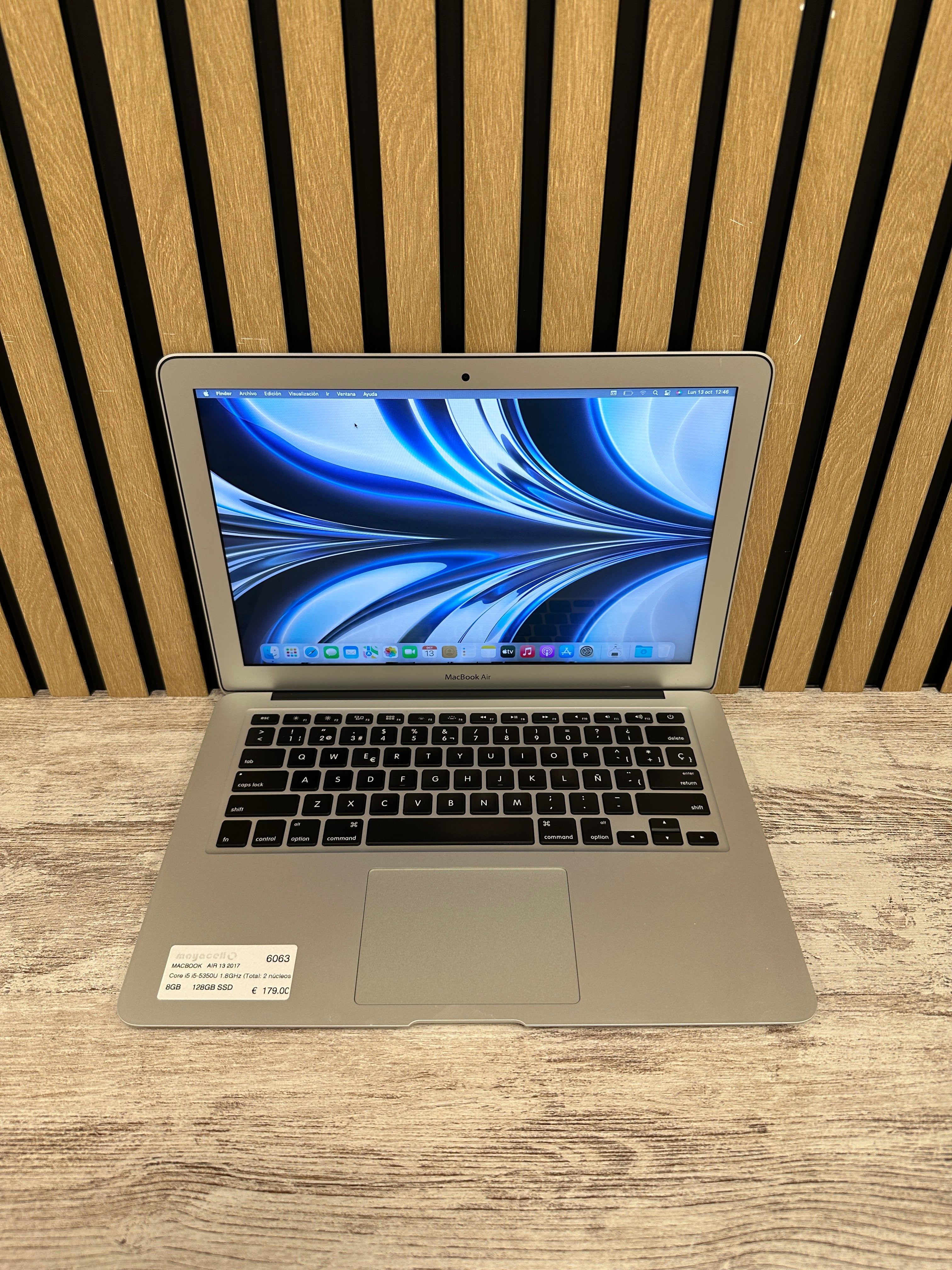 MacBook Air 13" 2017 i5 8gb 128gb SSD