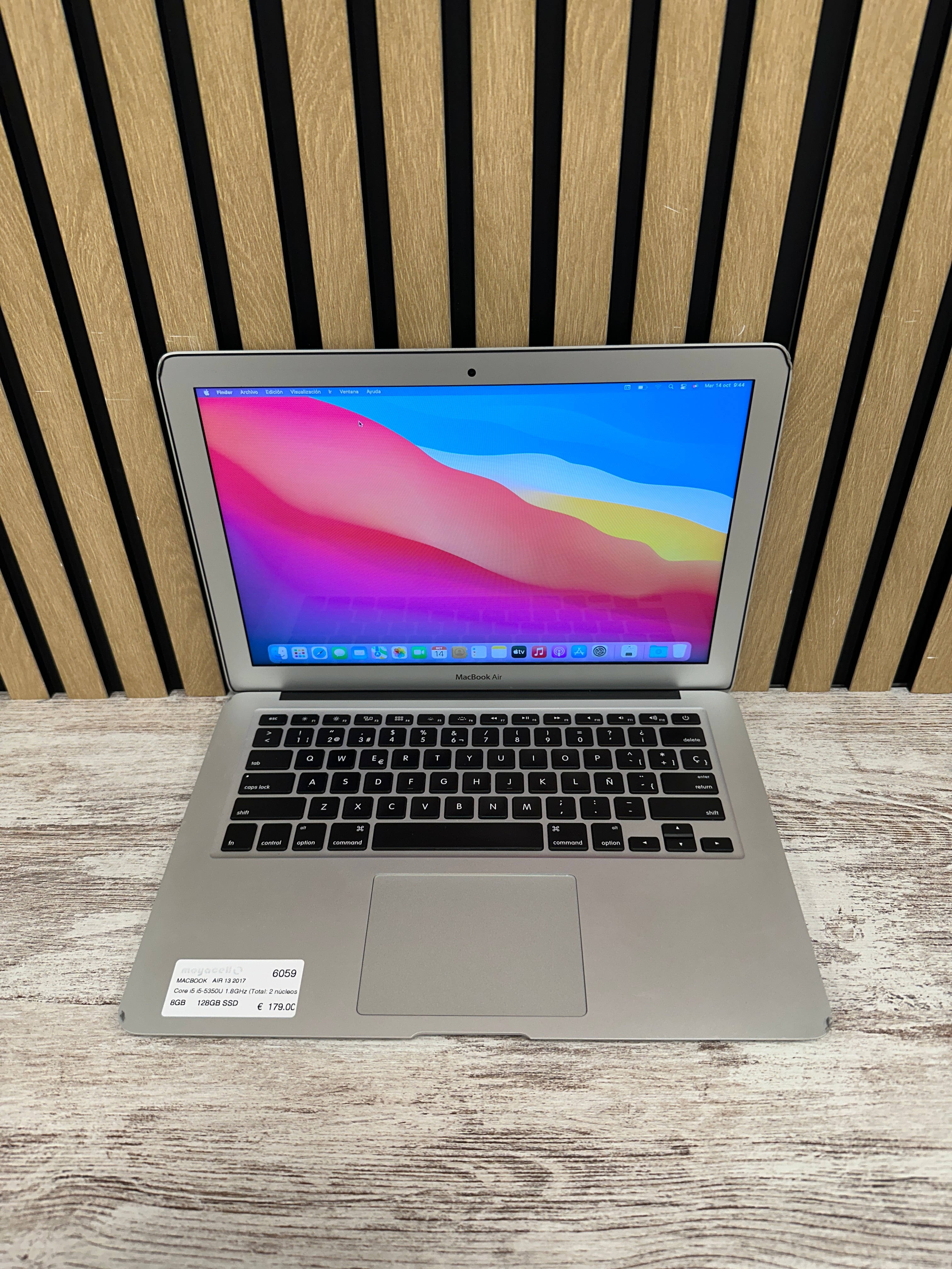 MacBook Air 13" 2017 i5 8gb 128gb SSD - Moyacell