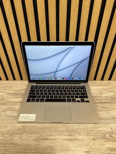 MacBook Pro 13" 2015 i5 8gb 128gb SSD