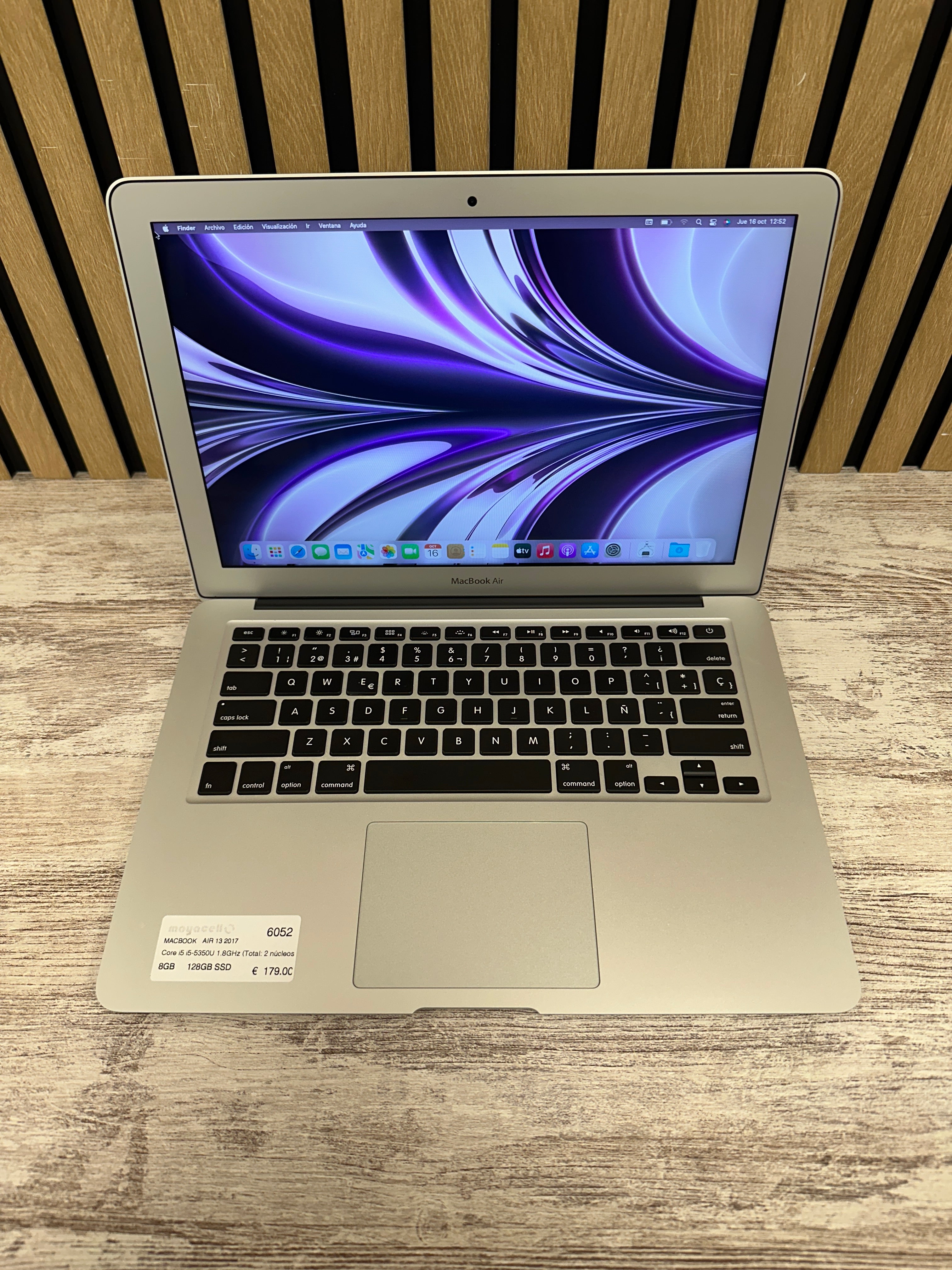 MacBook Air 13" 2017 i5 8gb 128gb SSD