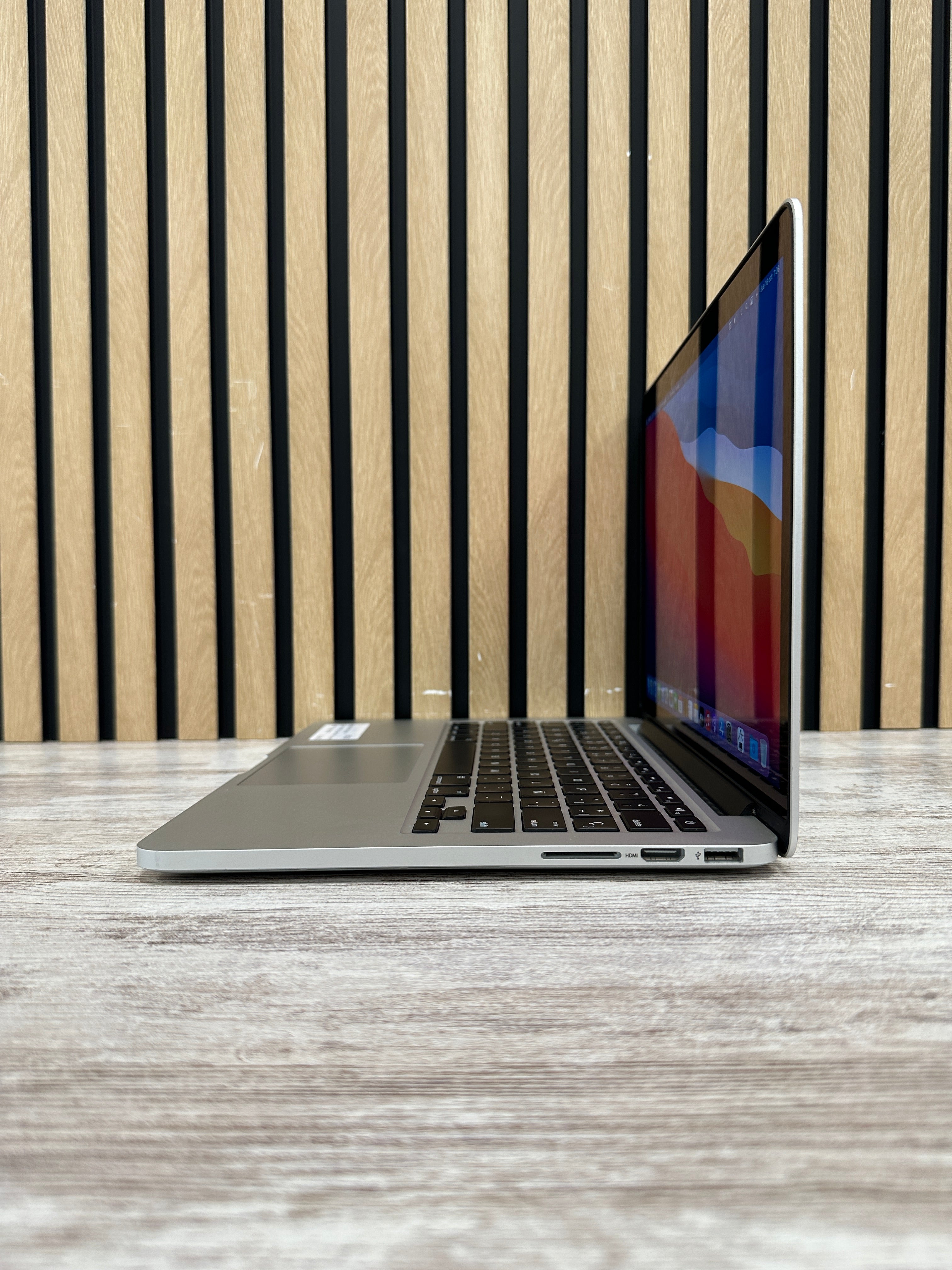MacBook Pro 13" 2015 i7 16gb 500gb SSD