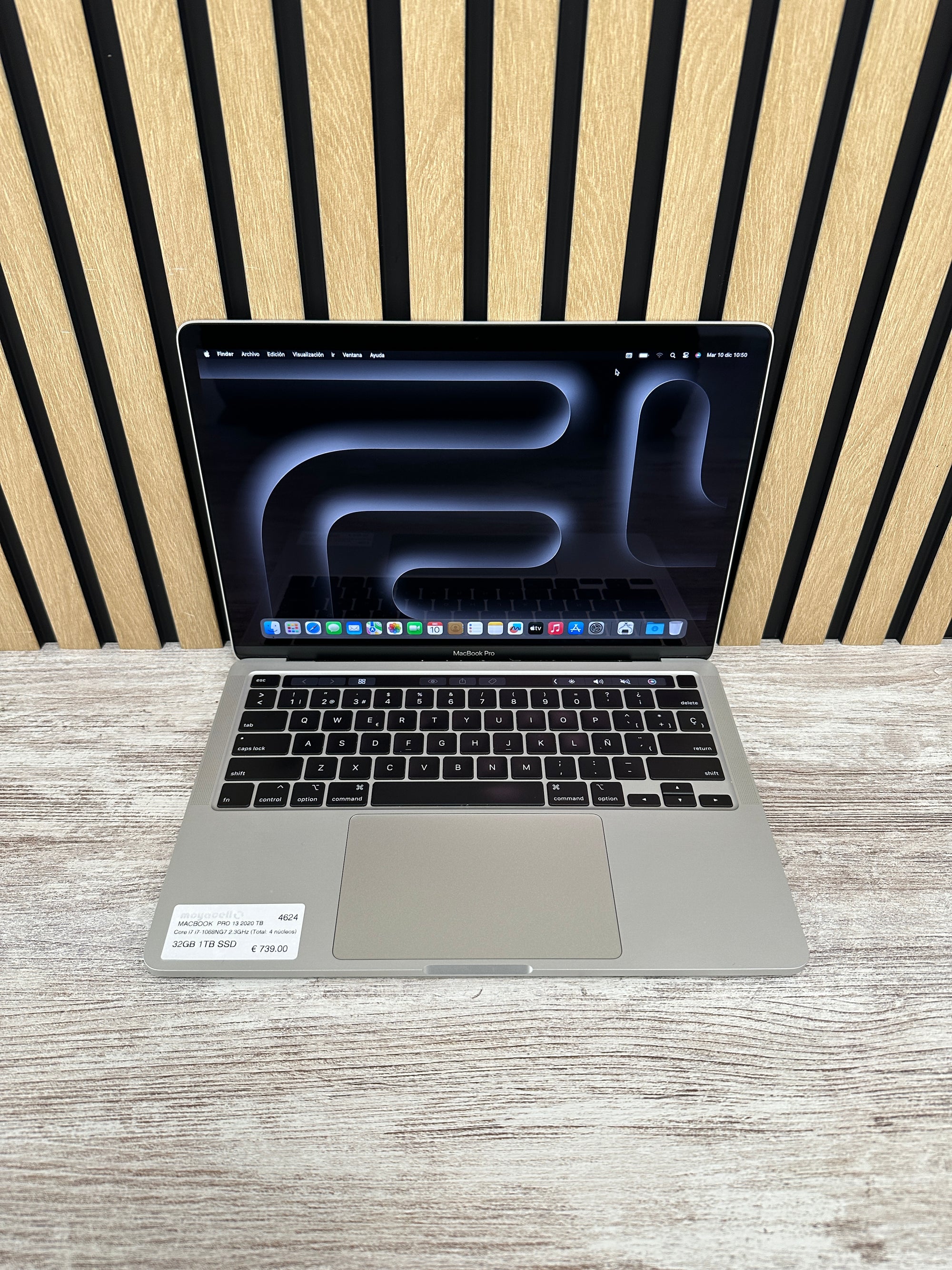 MacBook Pro 13" 2020 TB i7 32gb 1tb SSD