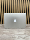 MacBook Pro 13" 2015 i5 8gb 500gb SSD