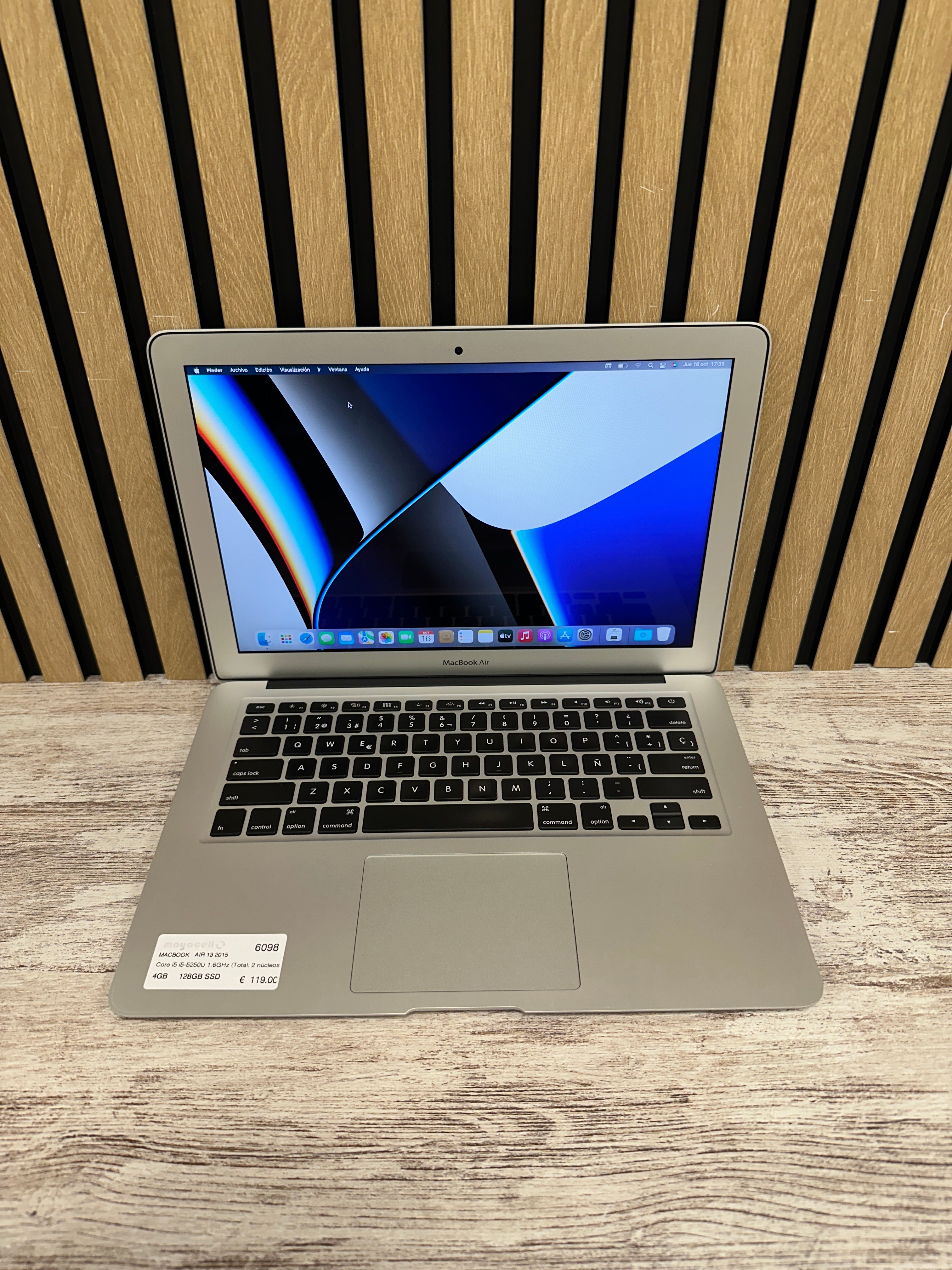 MacBook Air 13" 2015 i5 4gb 128gb SSD