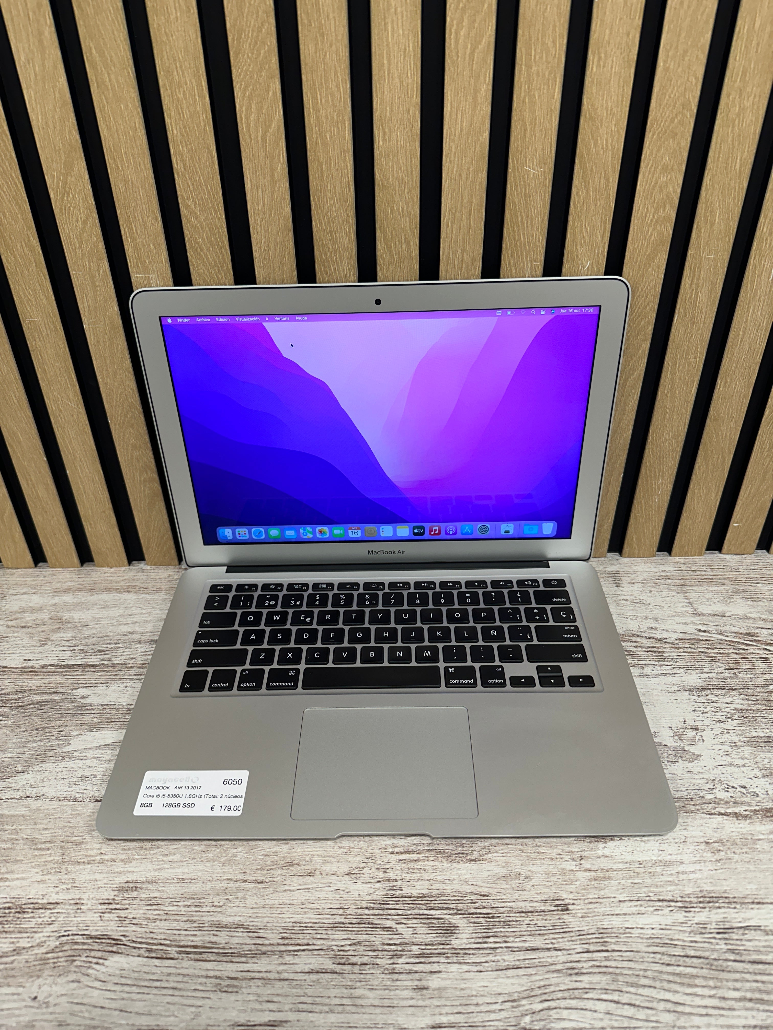 MacBook Air 13" 2017 i5 8gb 128gb SSD