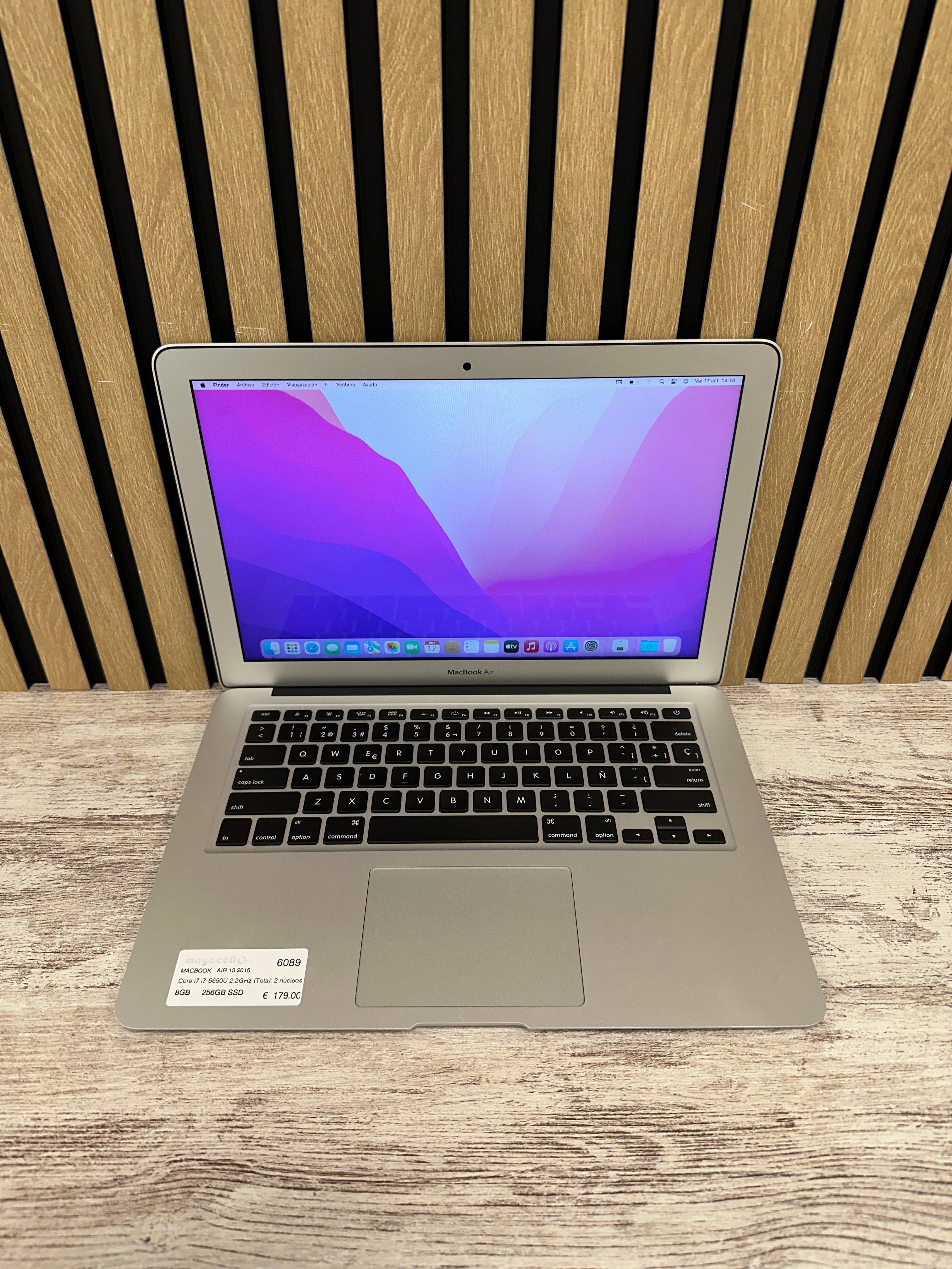MacBook Air 13" 2015 i7 8gb 256gb SSD