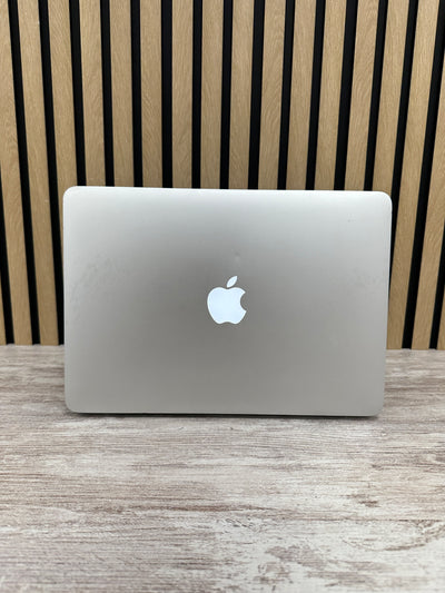 MacBook Pro 13" 2015 i5 16gb 256gb SSD