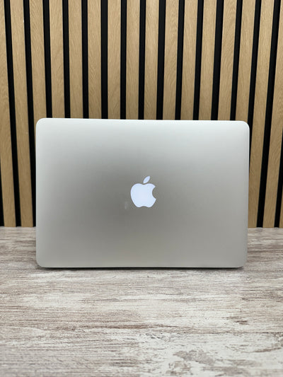 MacBook Pro 13" 2014 i5 8gb 250gb SSD