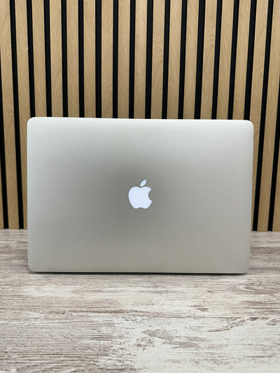 MacBook Pro 15" 2012 i7 8gb 250gb SSD