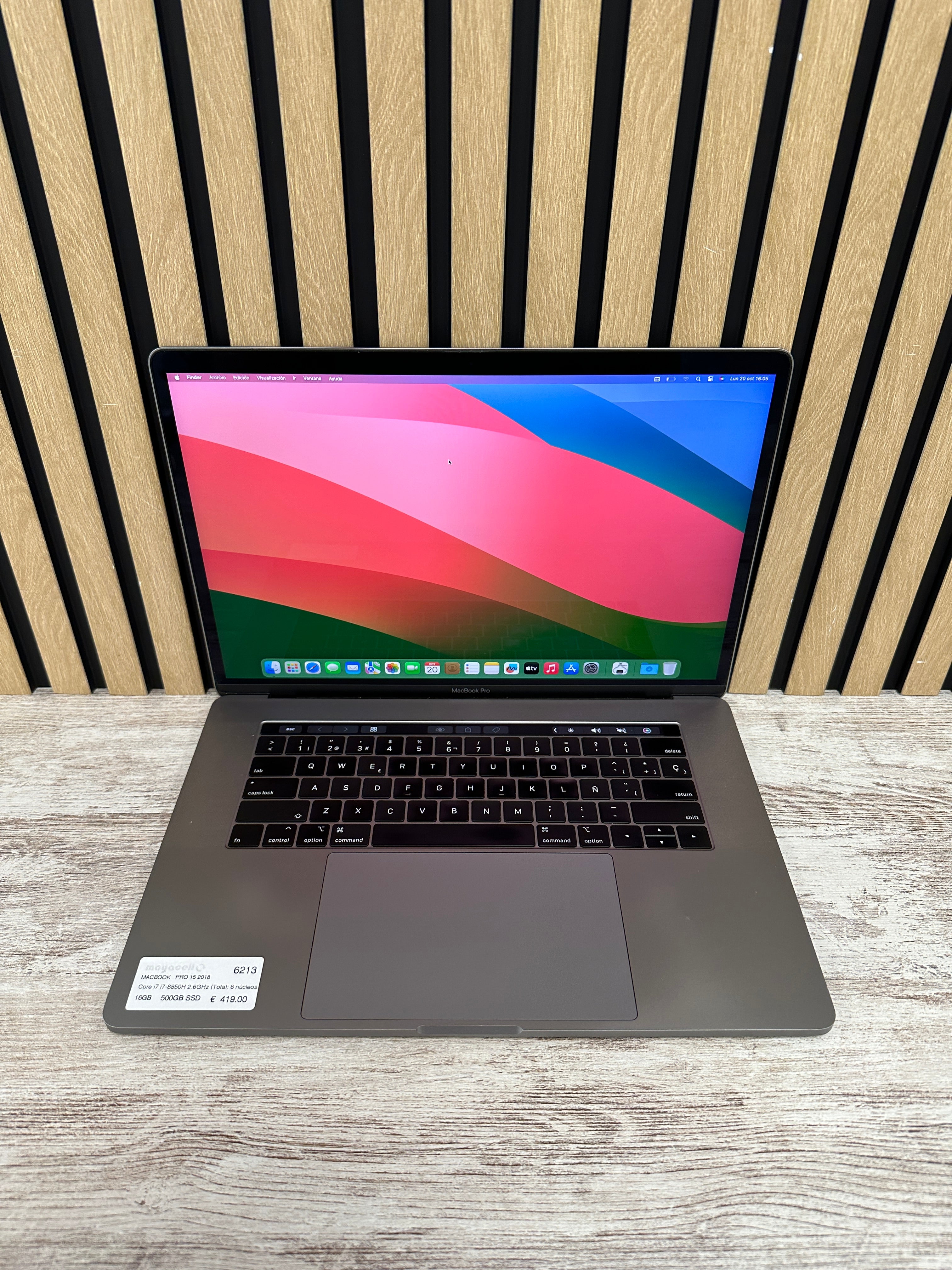 MacBook Pro 15" 2018 i7 16gb 500gb SSD