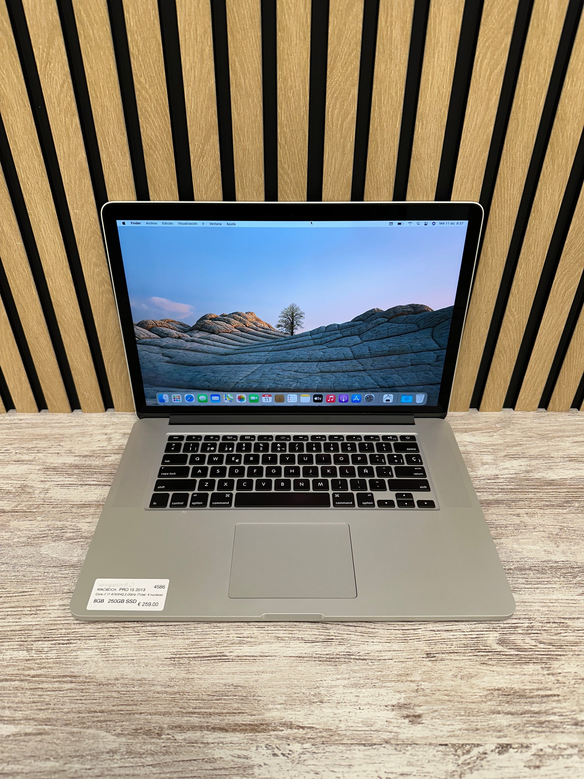 MacBook Pro 15" 2013 i7 8gb 250gb SSD