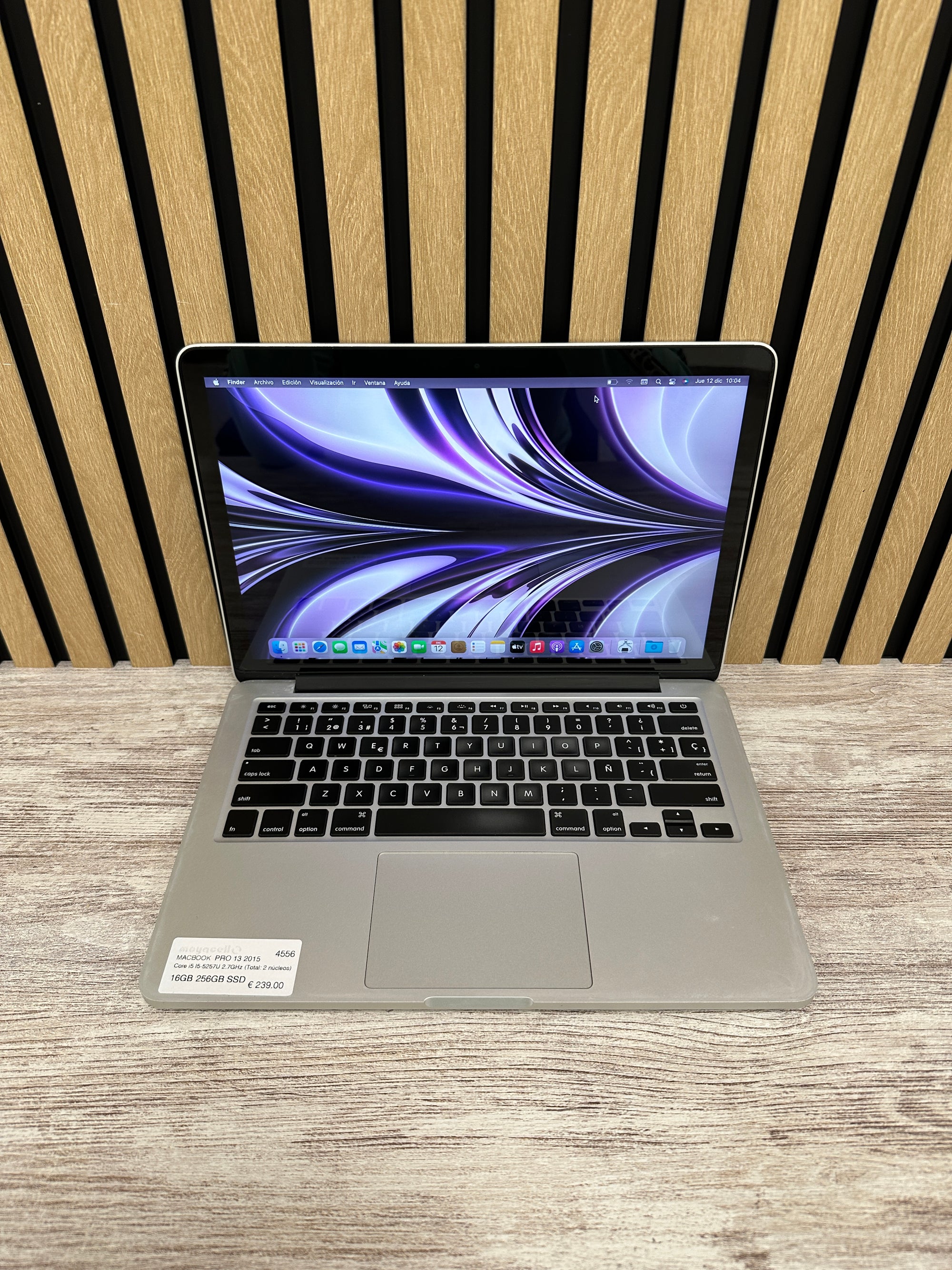 MacBook Pro 13" 2015 i5 16gb 256gb SSD