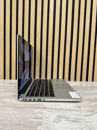 MacBook Pro 13" 2015 i5 16gb 256gb SSD